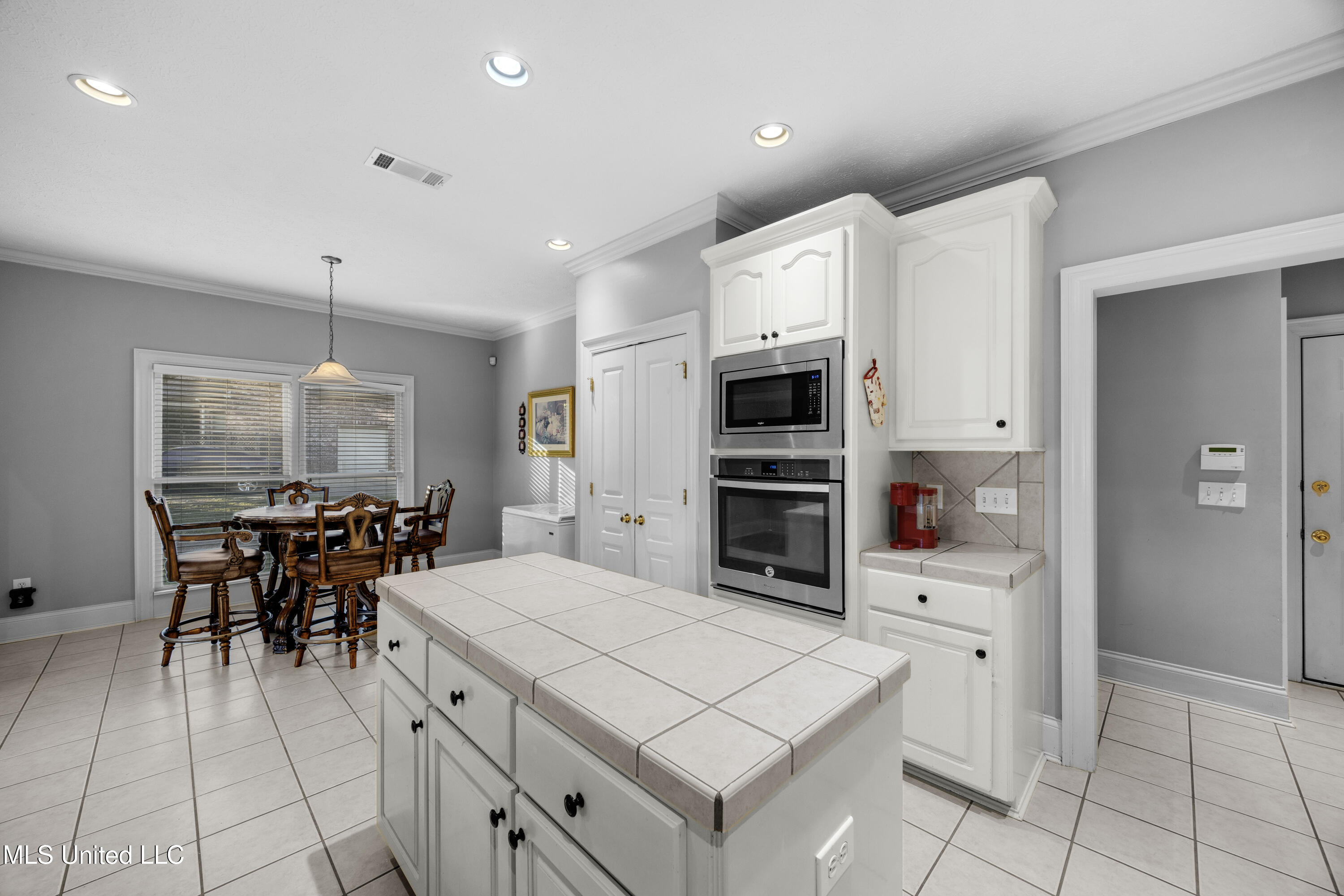 114 Dunton Hill Lane Property Photo 19