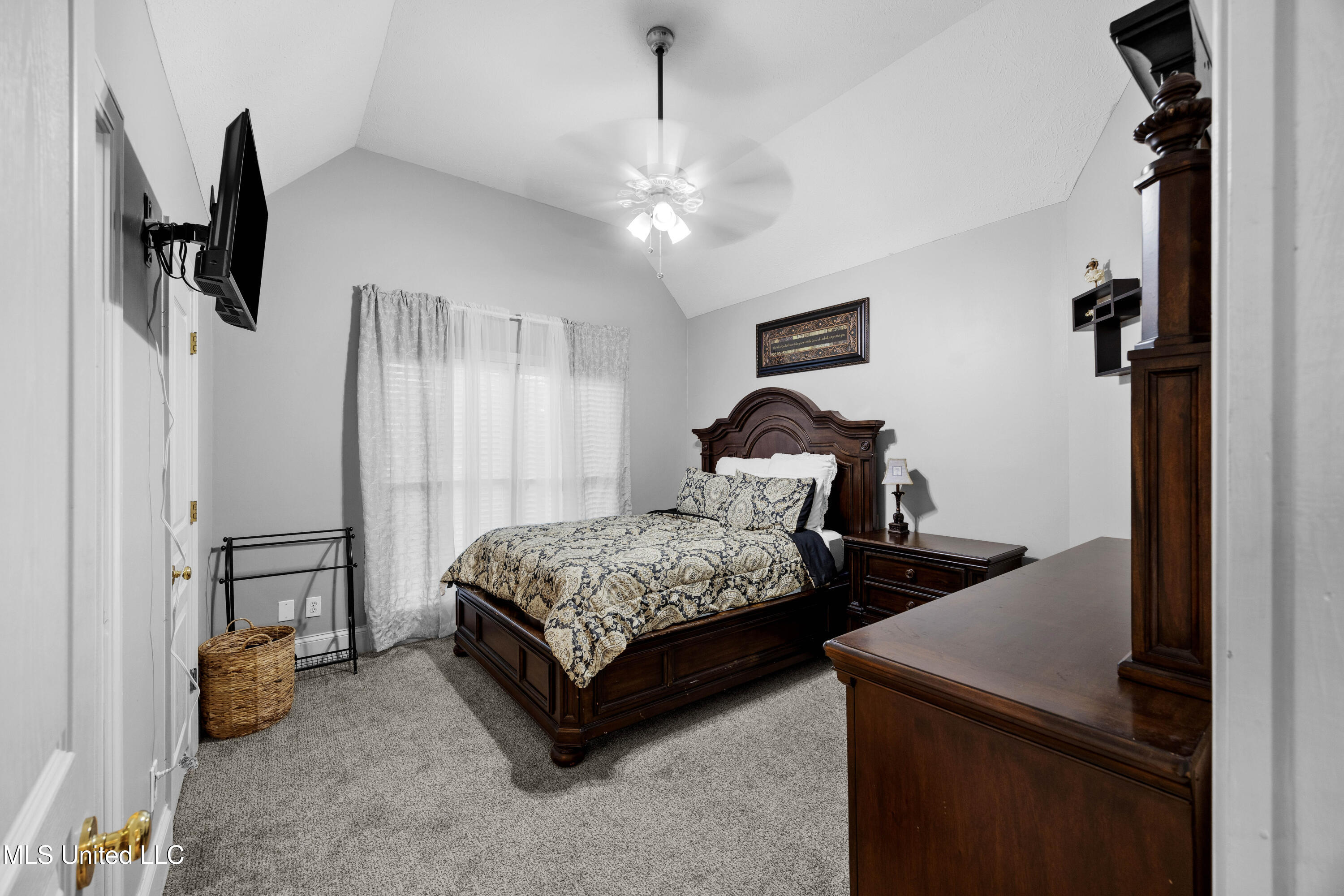 114 Dunton Hill Lane Property Photo 31