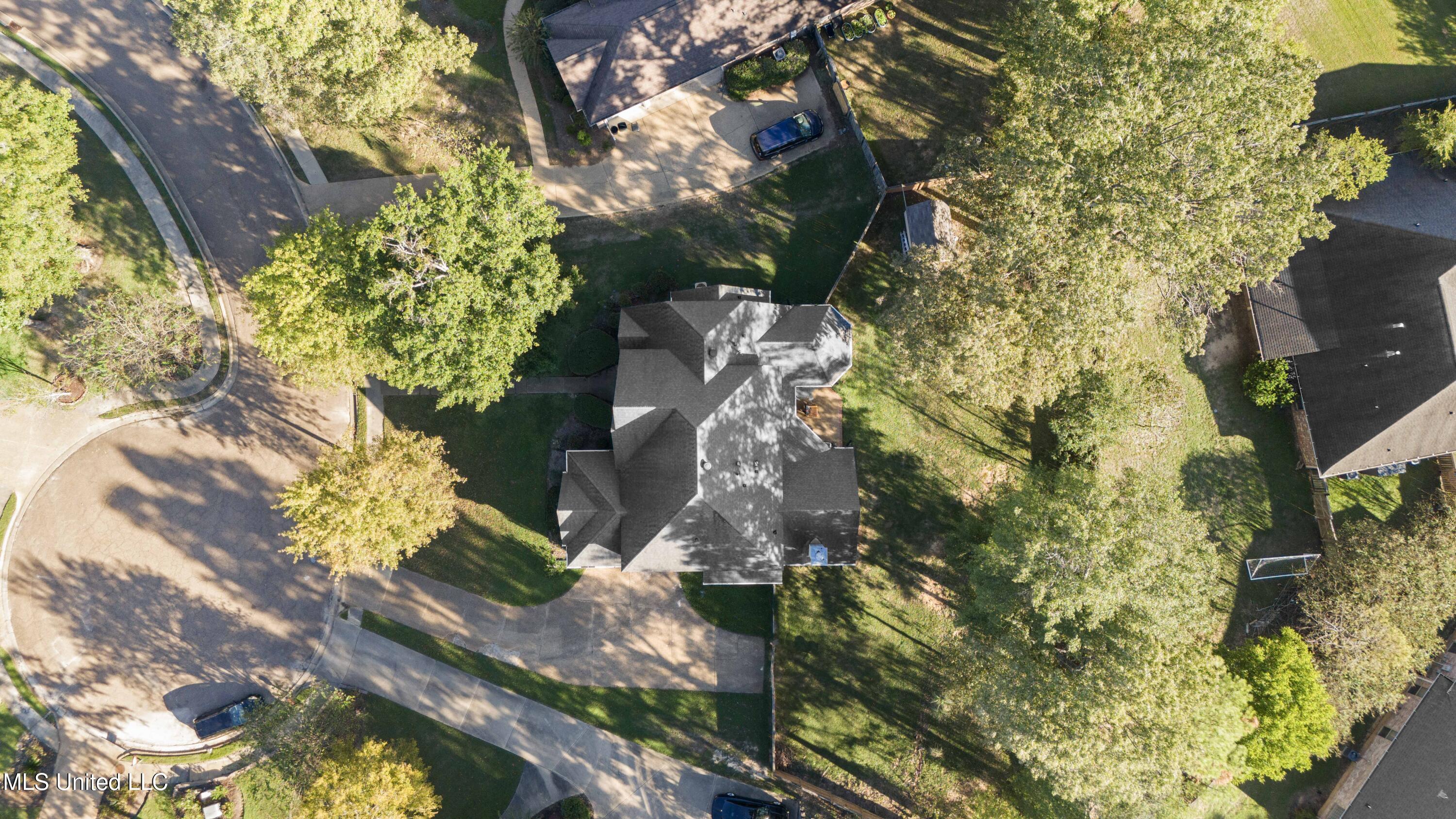 114 Dunton Hill Lane Property Photo 40