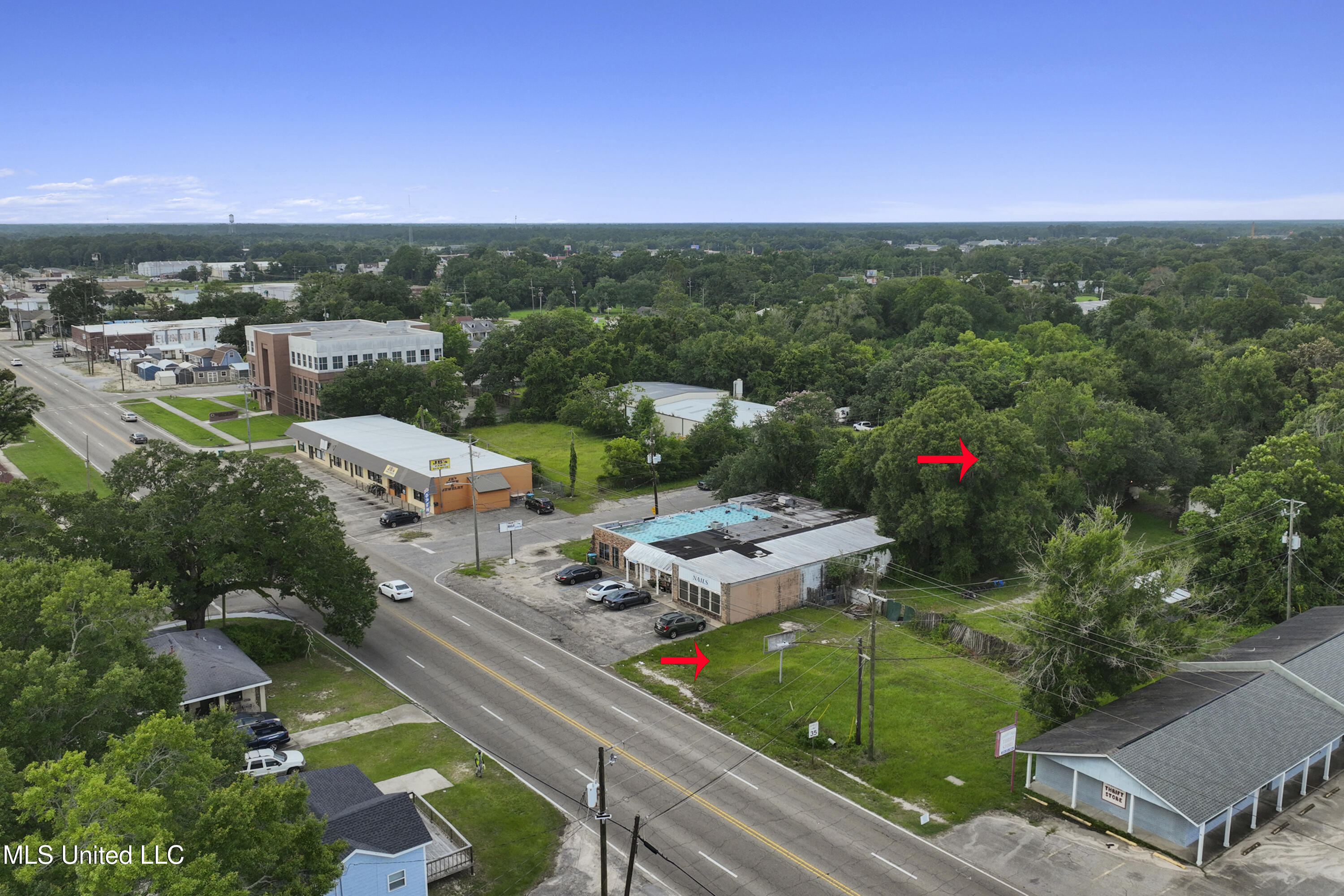 1918 Pass Road Property Photo 3