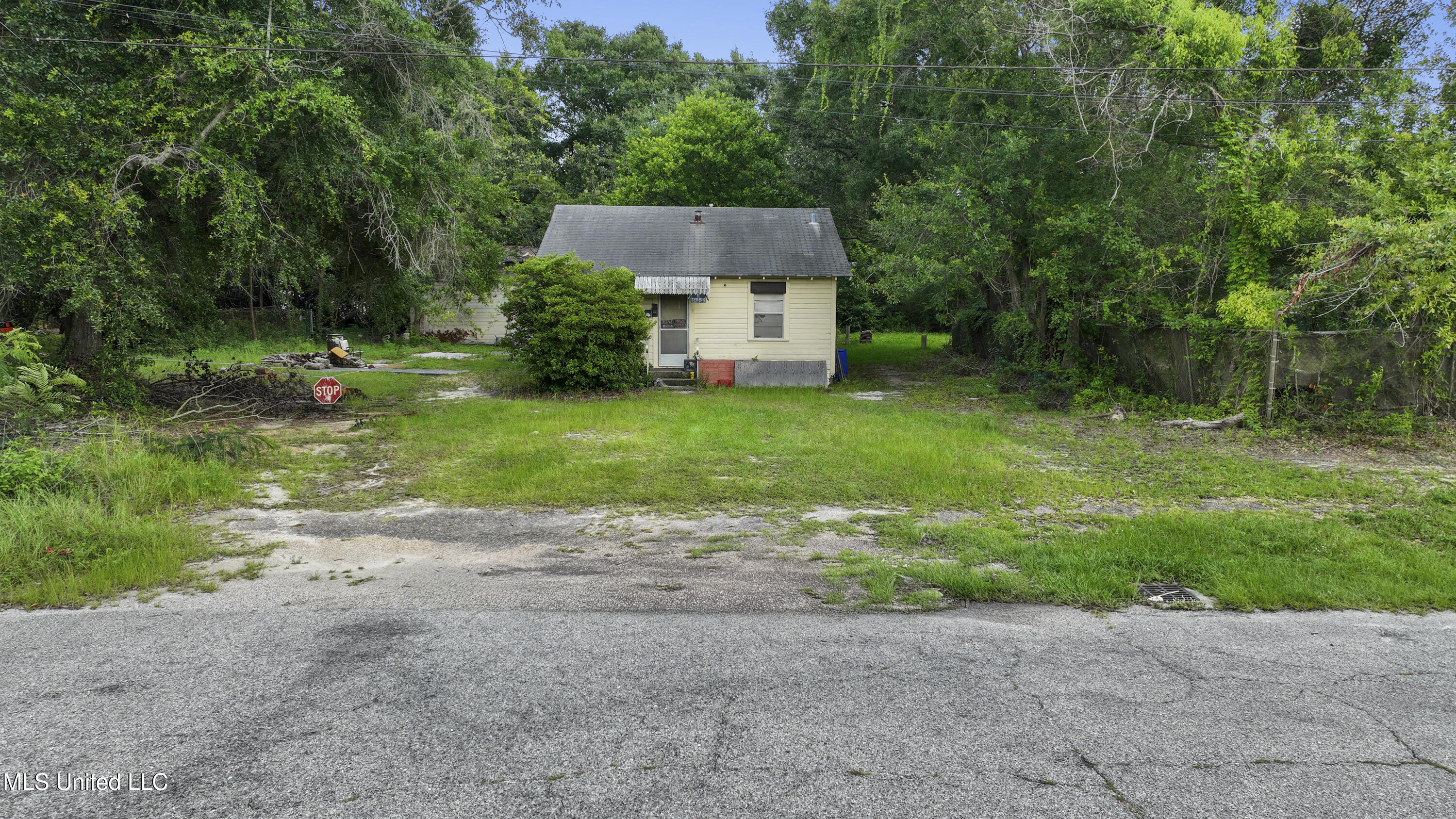 1918 Pass Road Property Photo 29