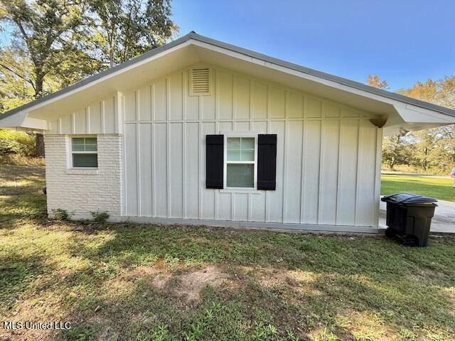 2097 N Topisaw Property Photo 35