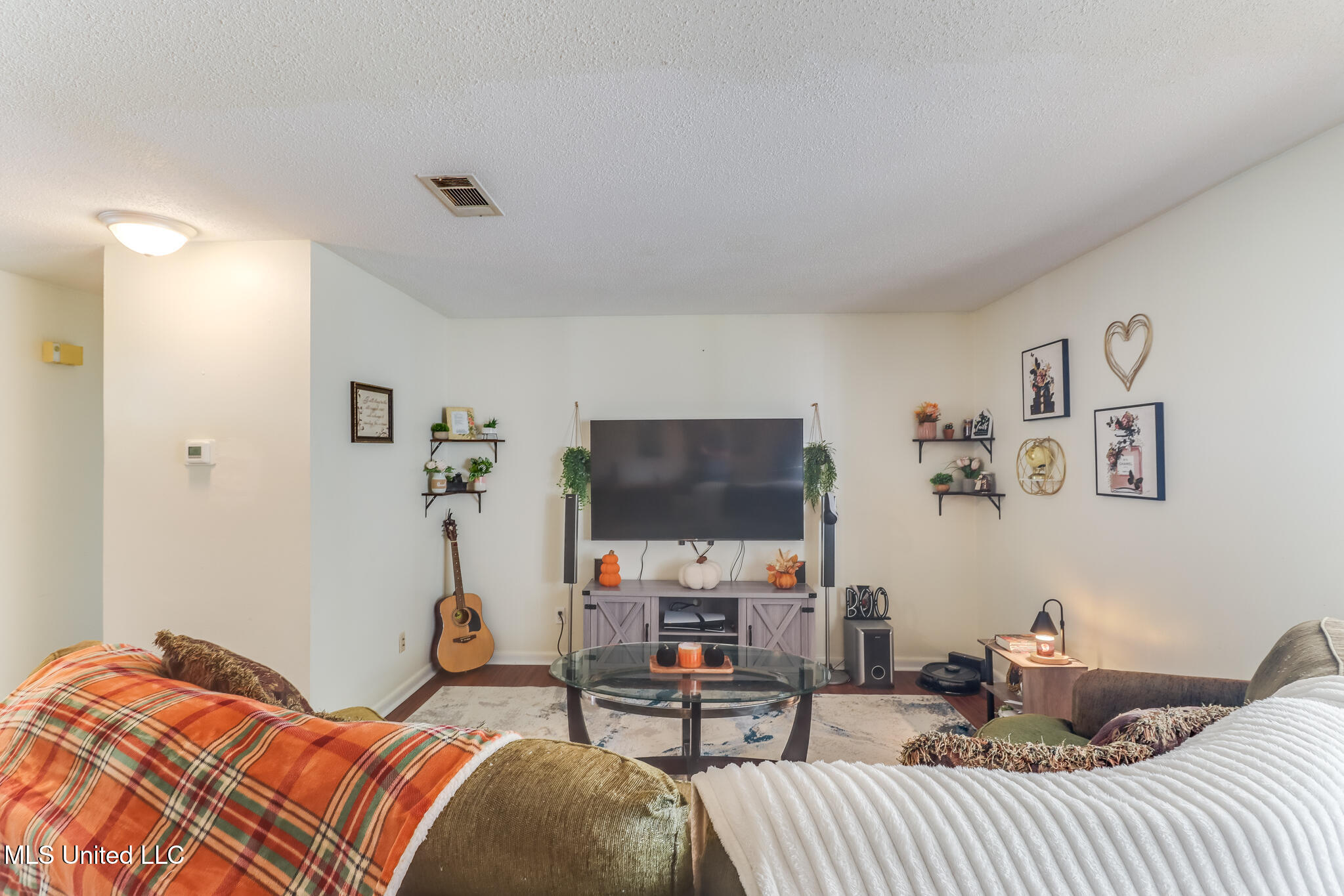 3113 Beachview Drive Property Photo 10