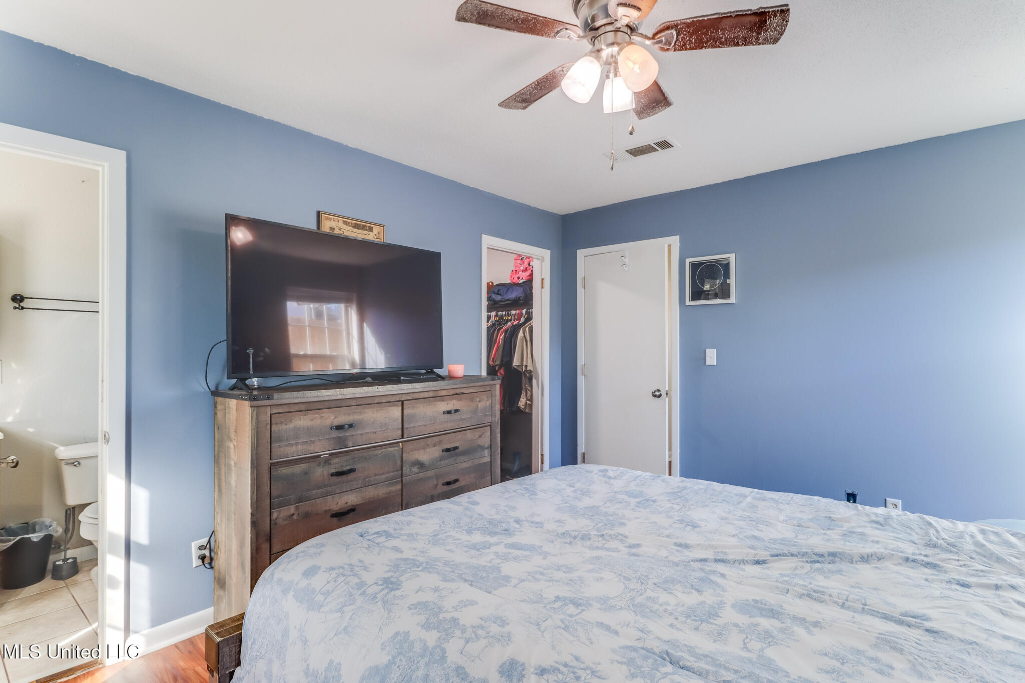 3113 Beachview Drive Property Photo 17