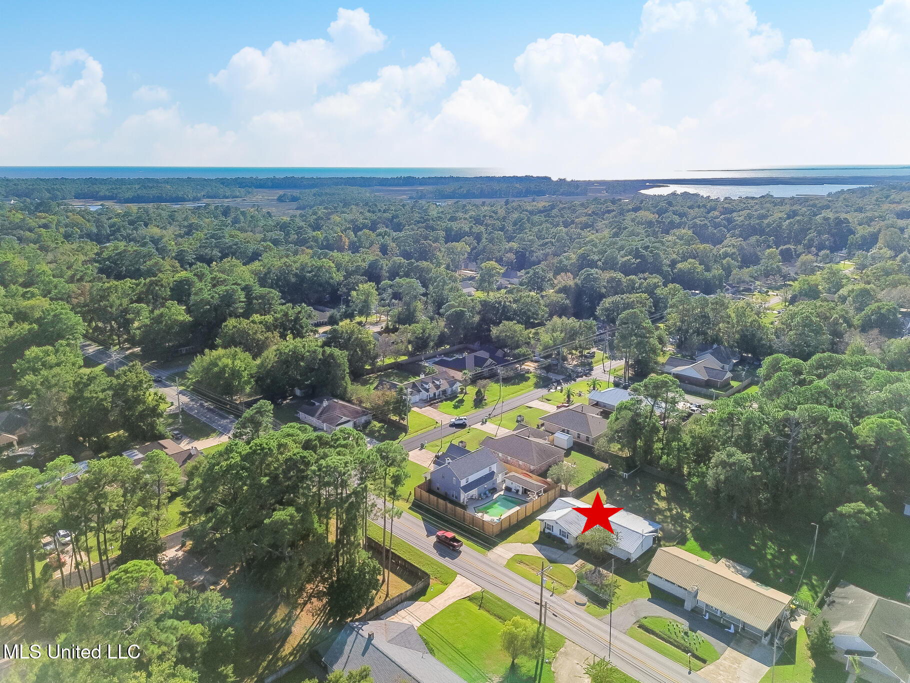 3113 Beachview Drive Property Photo 22