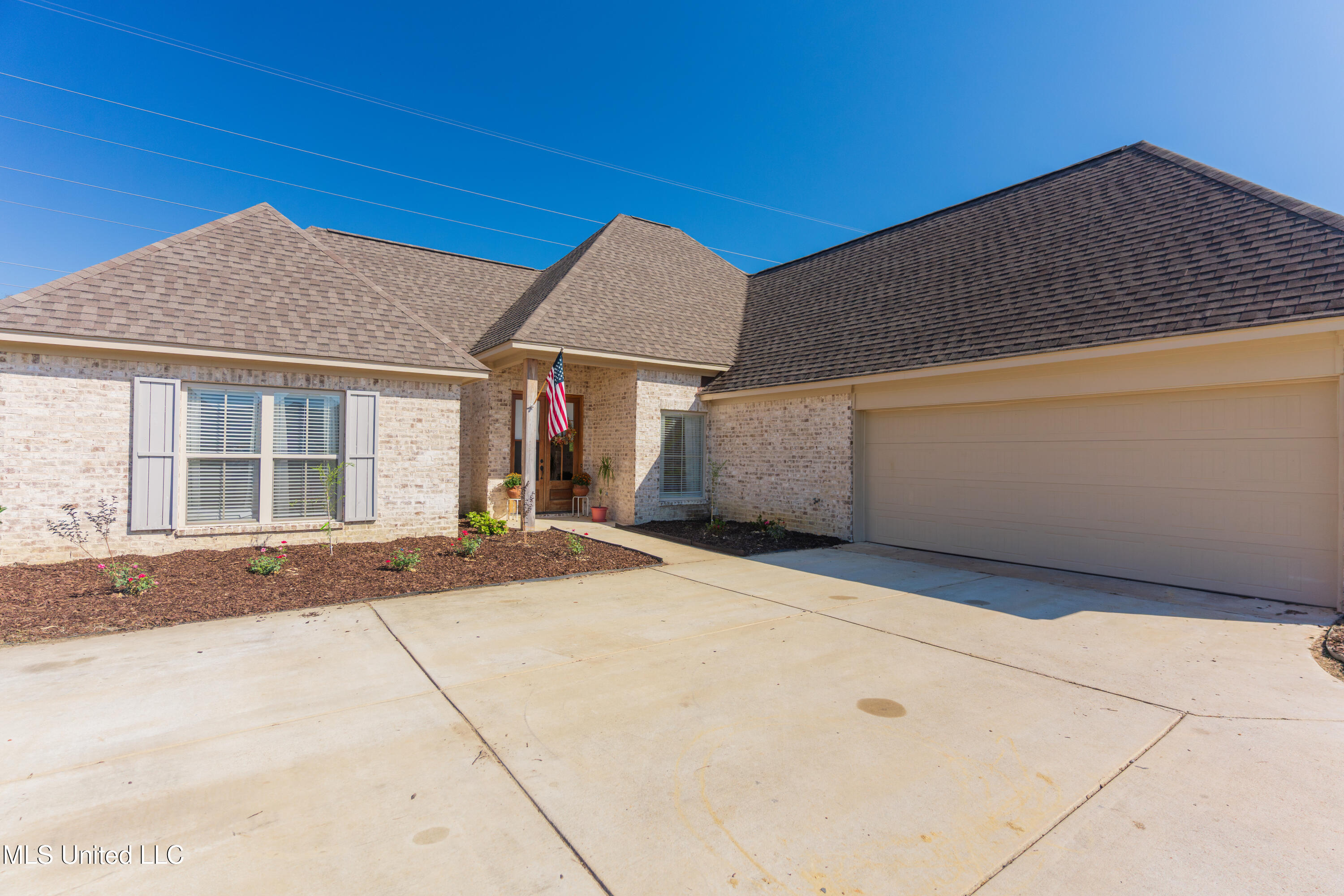 125 Willow Way Property Photo 4