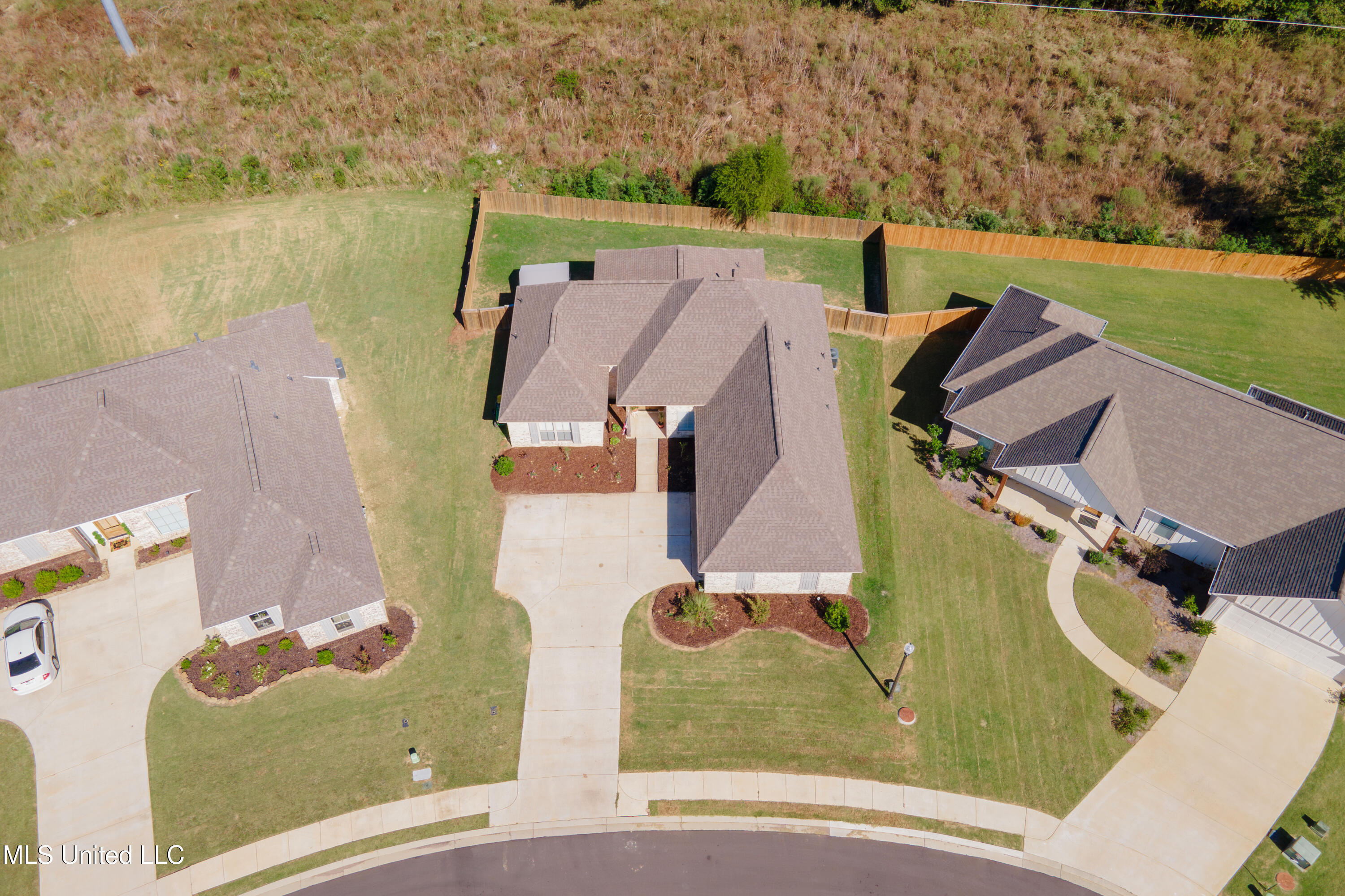 125 Willow Way Property Photo 9