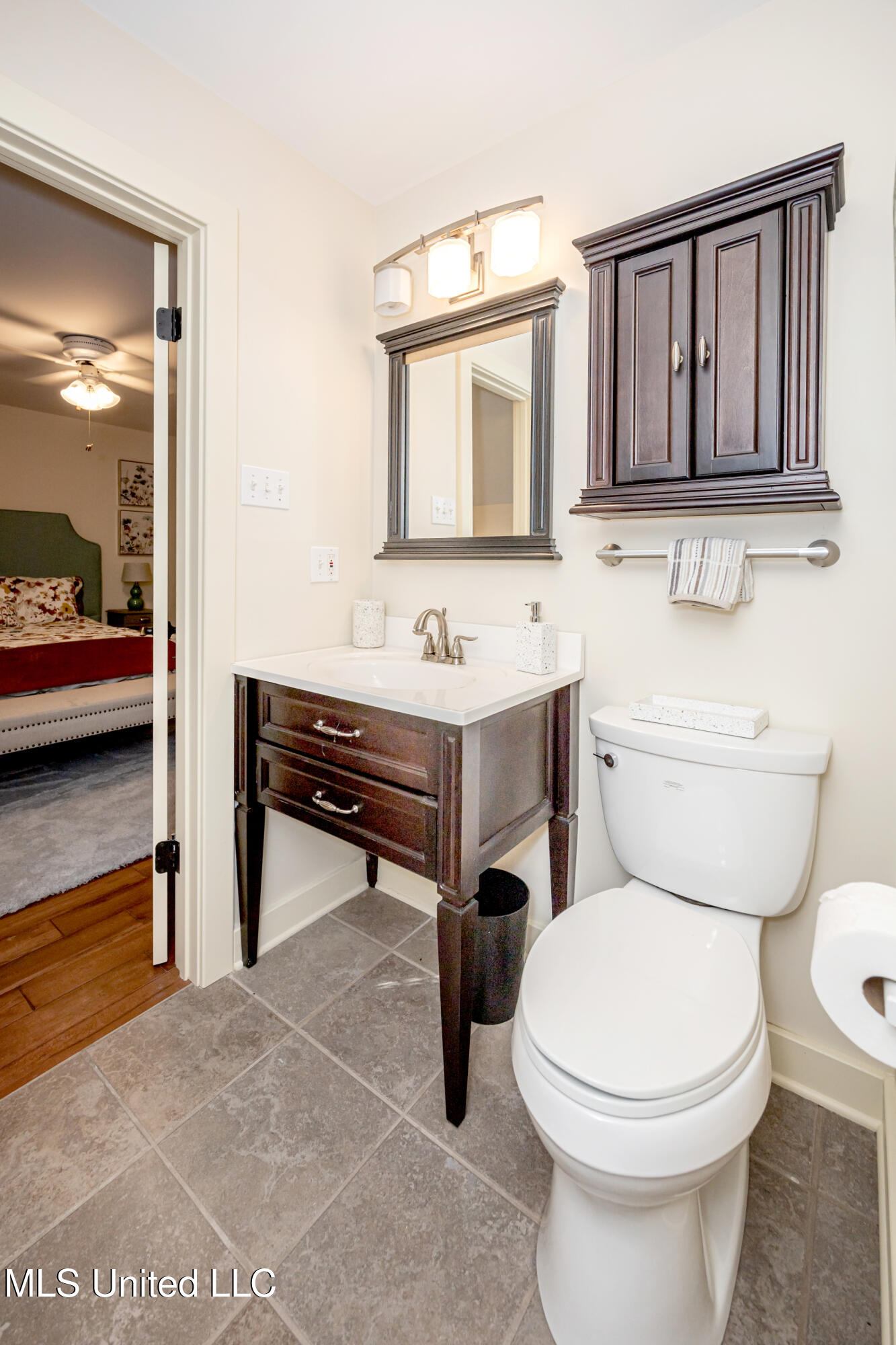 308 Lovers Lane Property Photo 64