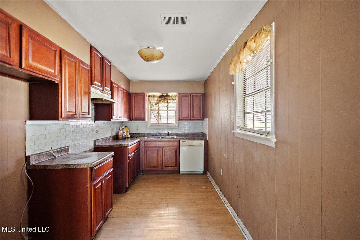 1331 Trafton Avenue Property Photo 10