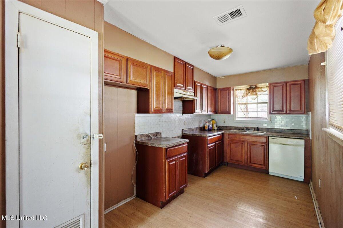 1331 Trafton Avenue Property Photo 11