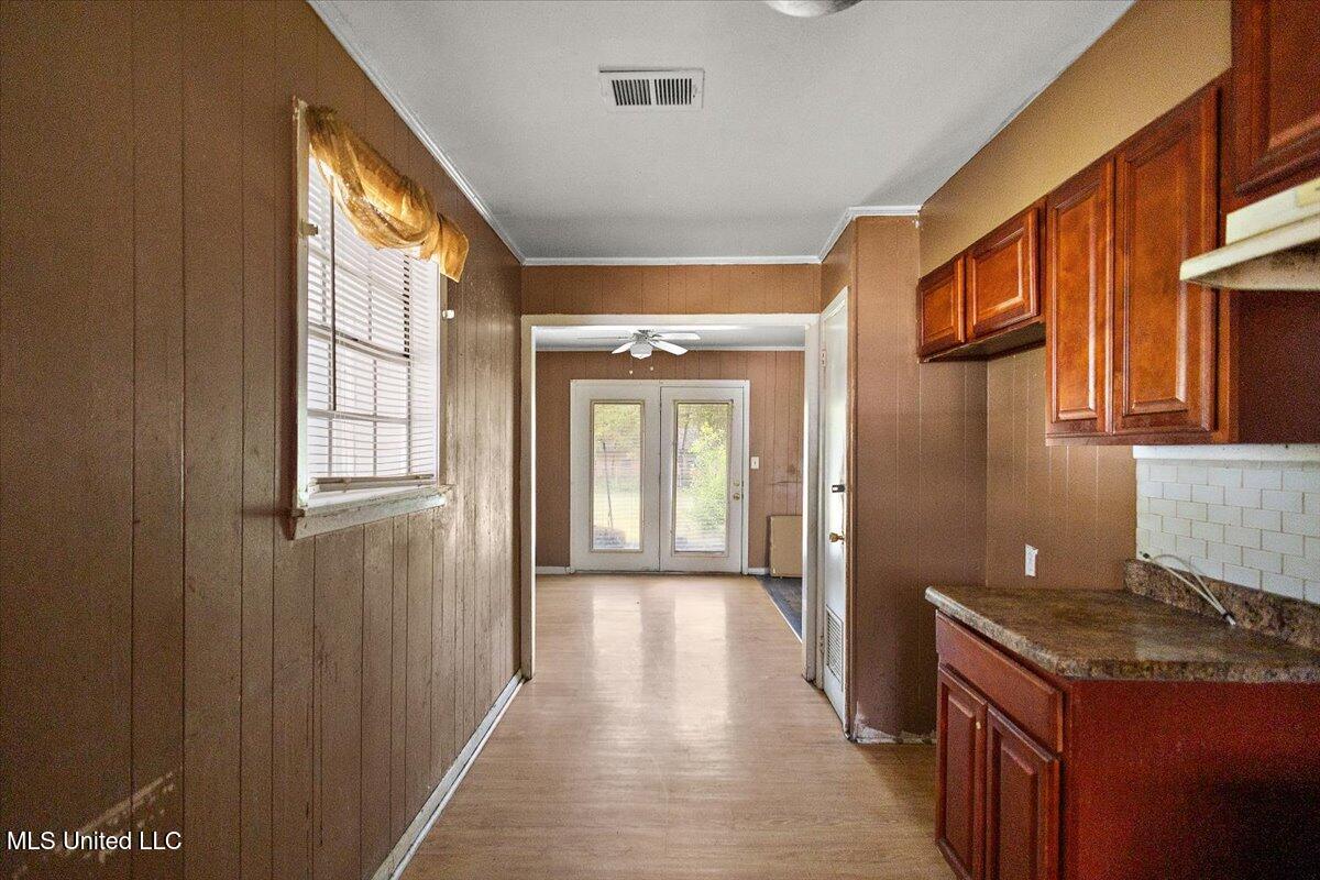 1331 Trafton Avenue Property Photo 12