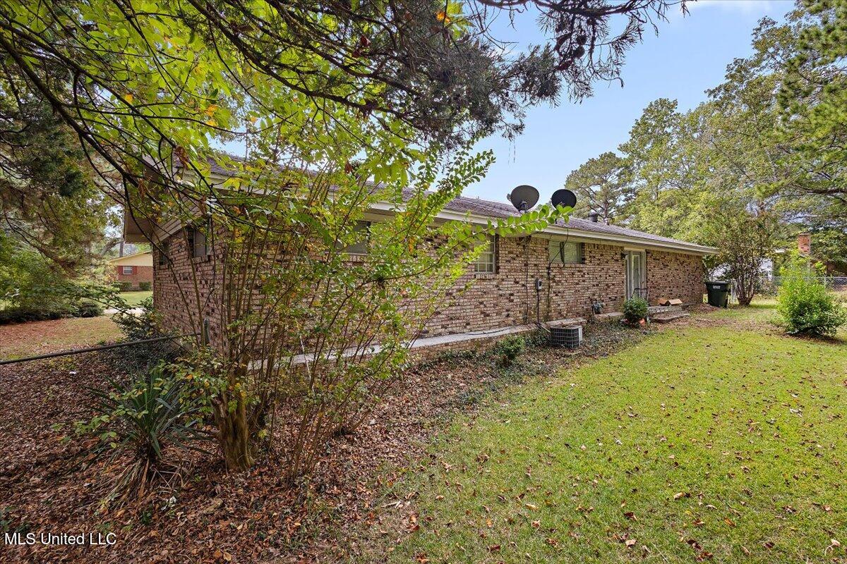 1331 Trafton Avenue Property Photo 20