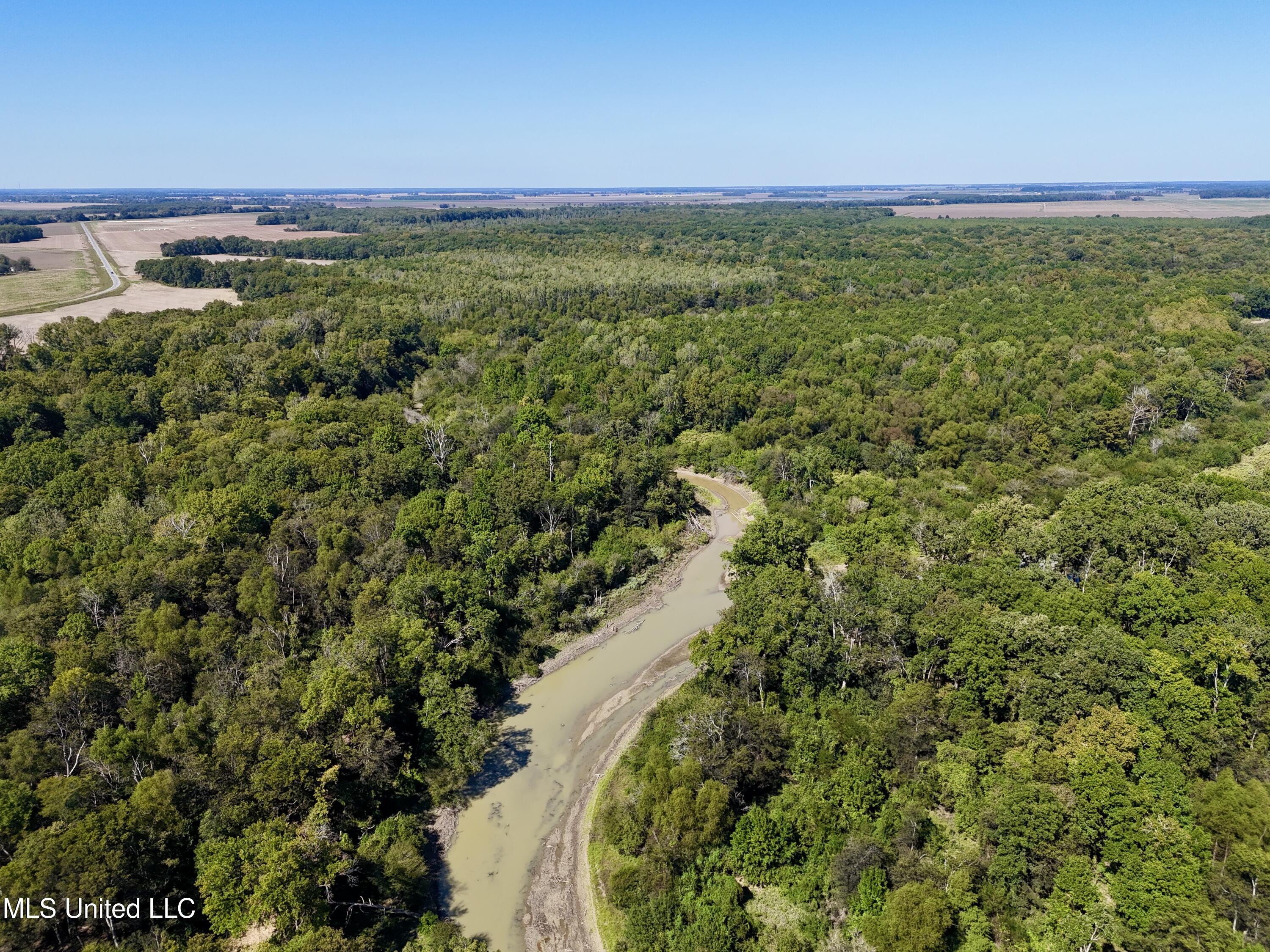 000001 Hwy 16 Property Photo 11