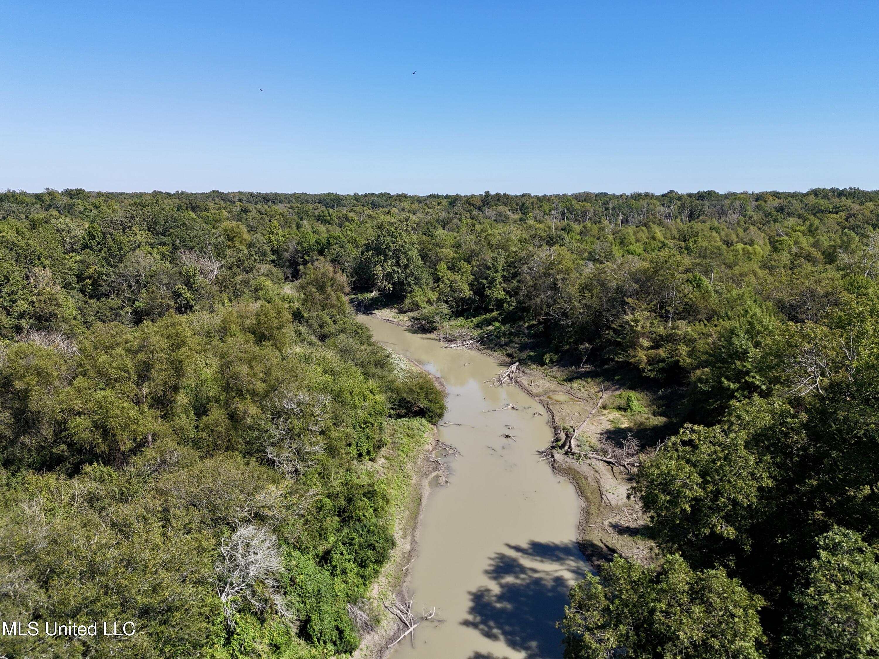 000001 Hwy 16 Property Photo 34