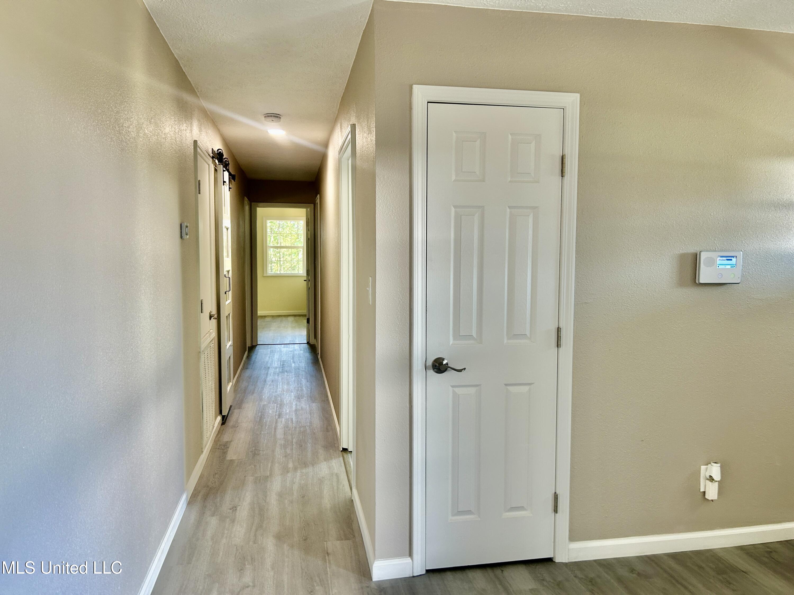 7433 Dillon Lane Property Photo 11