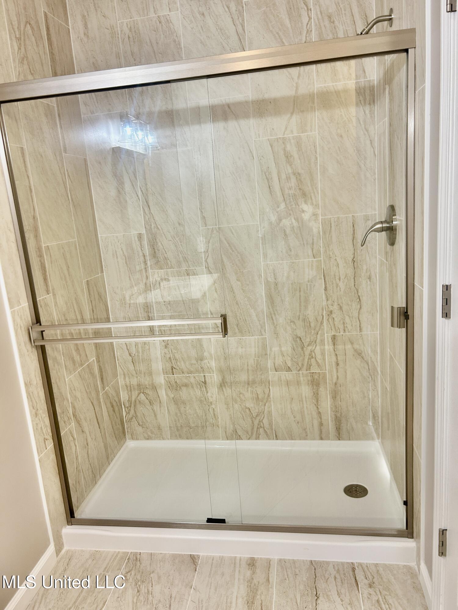 7433 Dillon Lane Property Photo 23