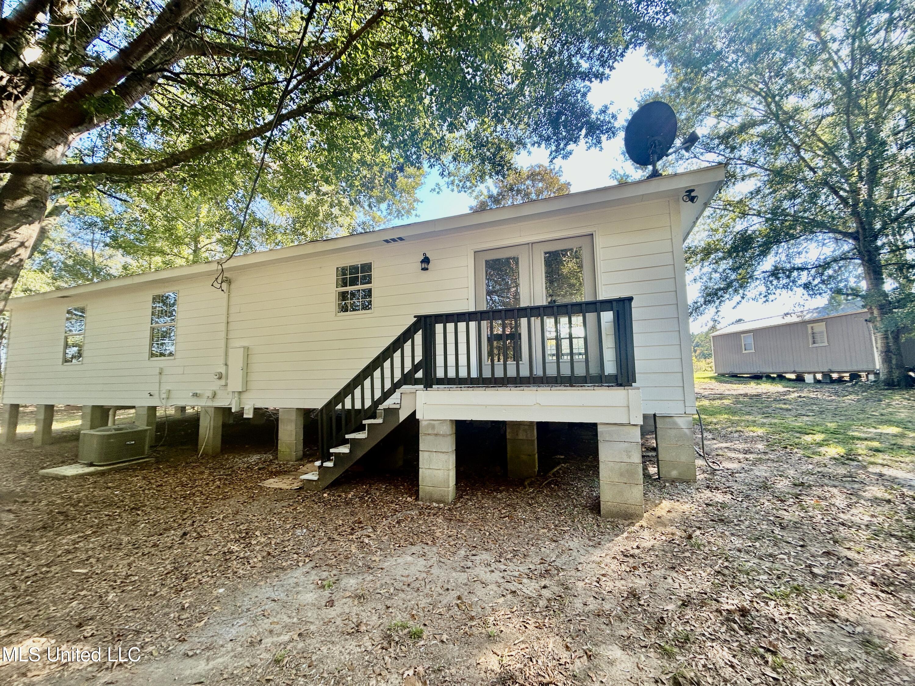 7433 Dillon Lane Property Photo 31