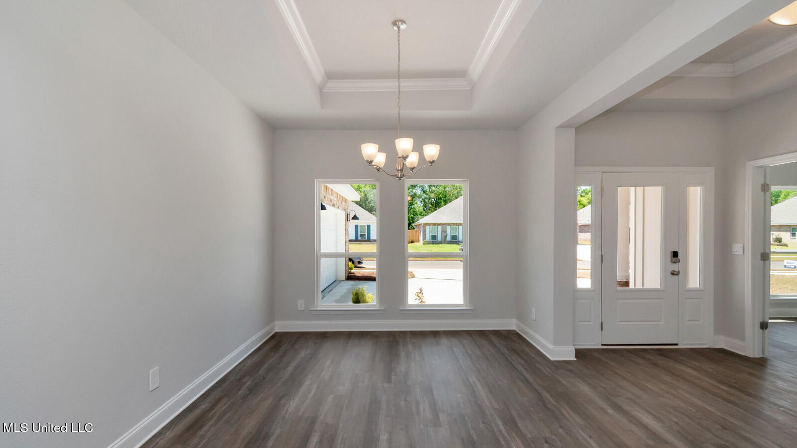 6617 Palm Pointe Drive Property Photo 5