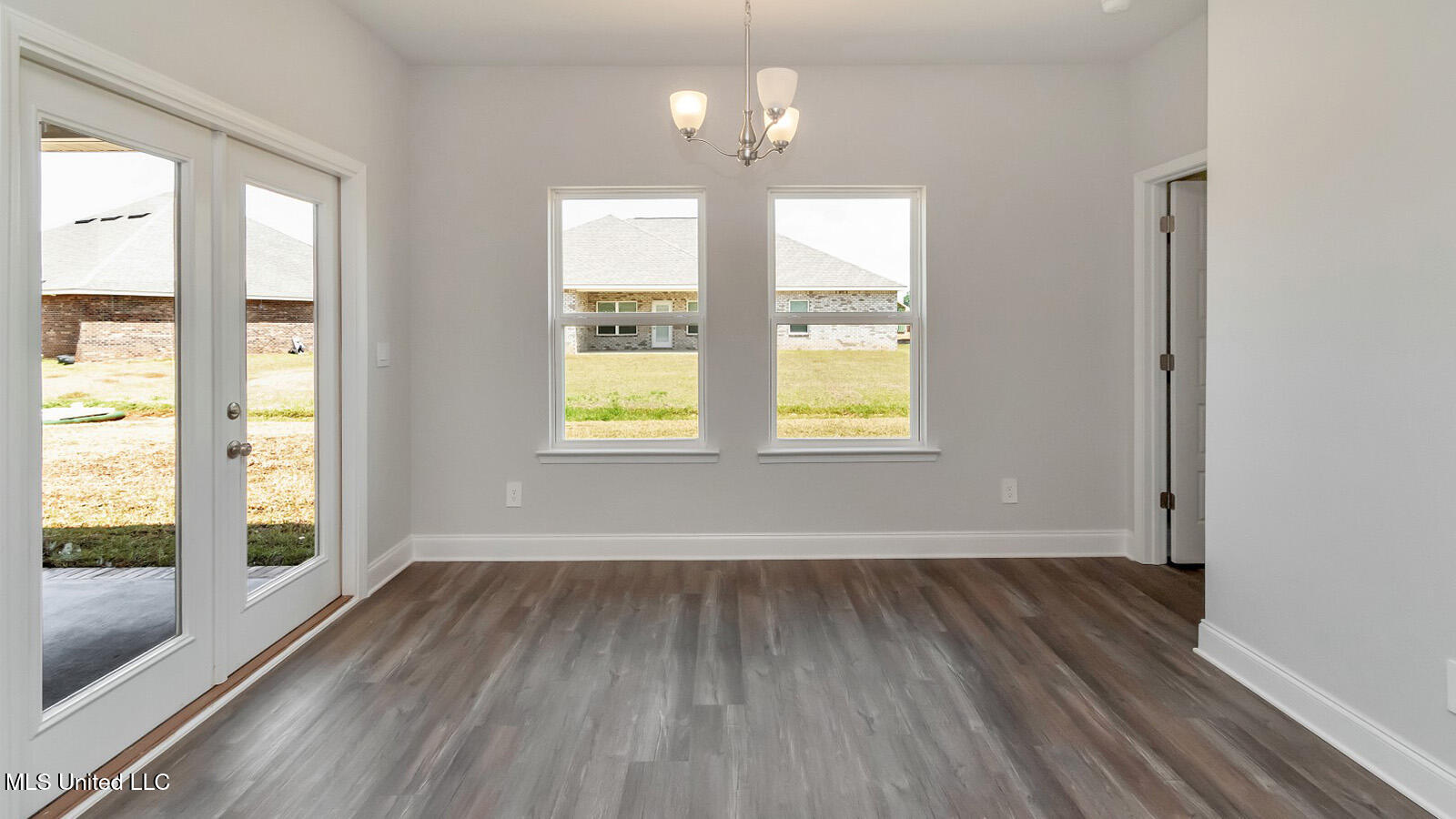 6617 Palm Pointe Drive Property Photo 11