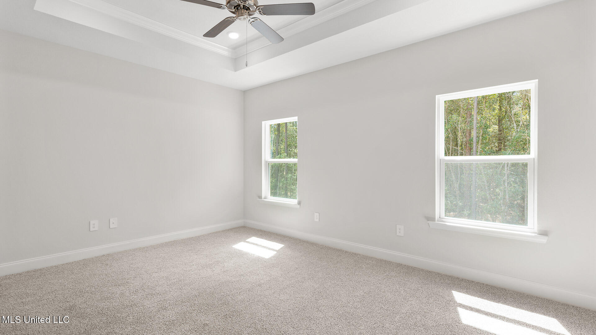 16042 Blue Ridge Drive Property Photo 16