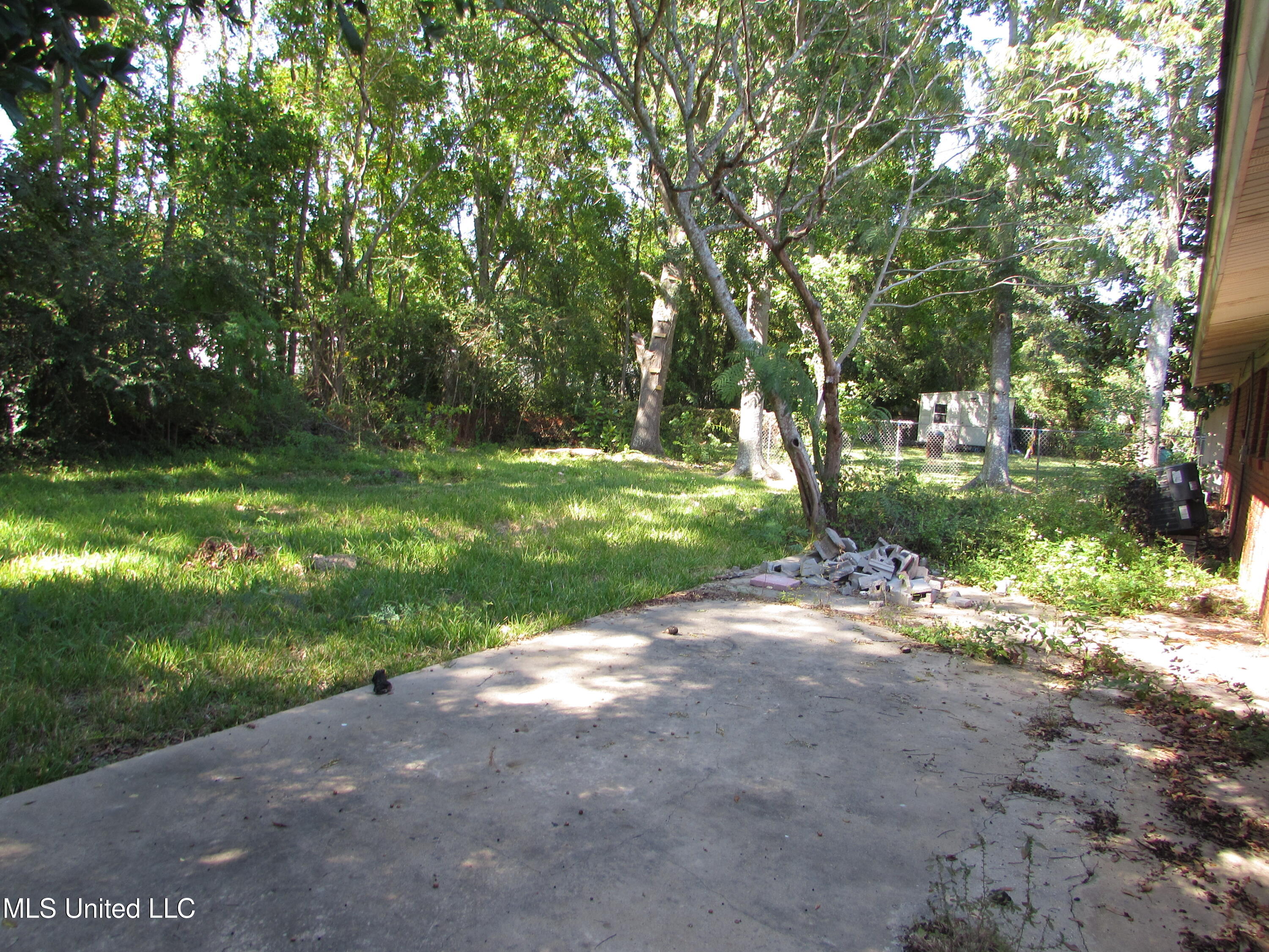 731 Carter Drive Property Photo 15