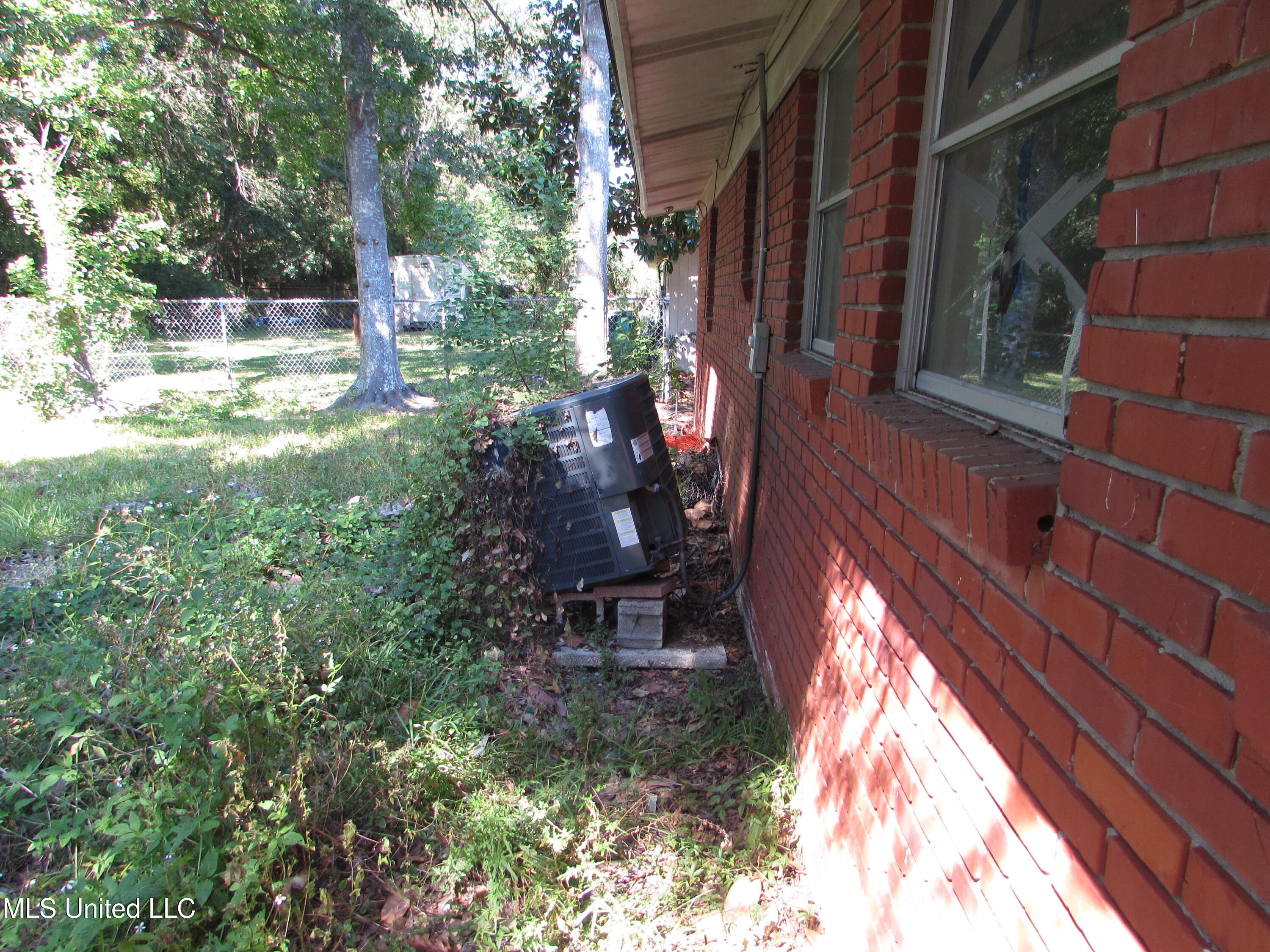 731 Carter Drive Property Photo 16