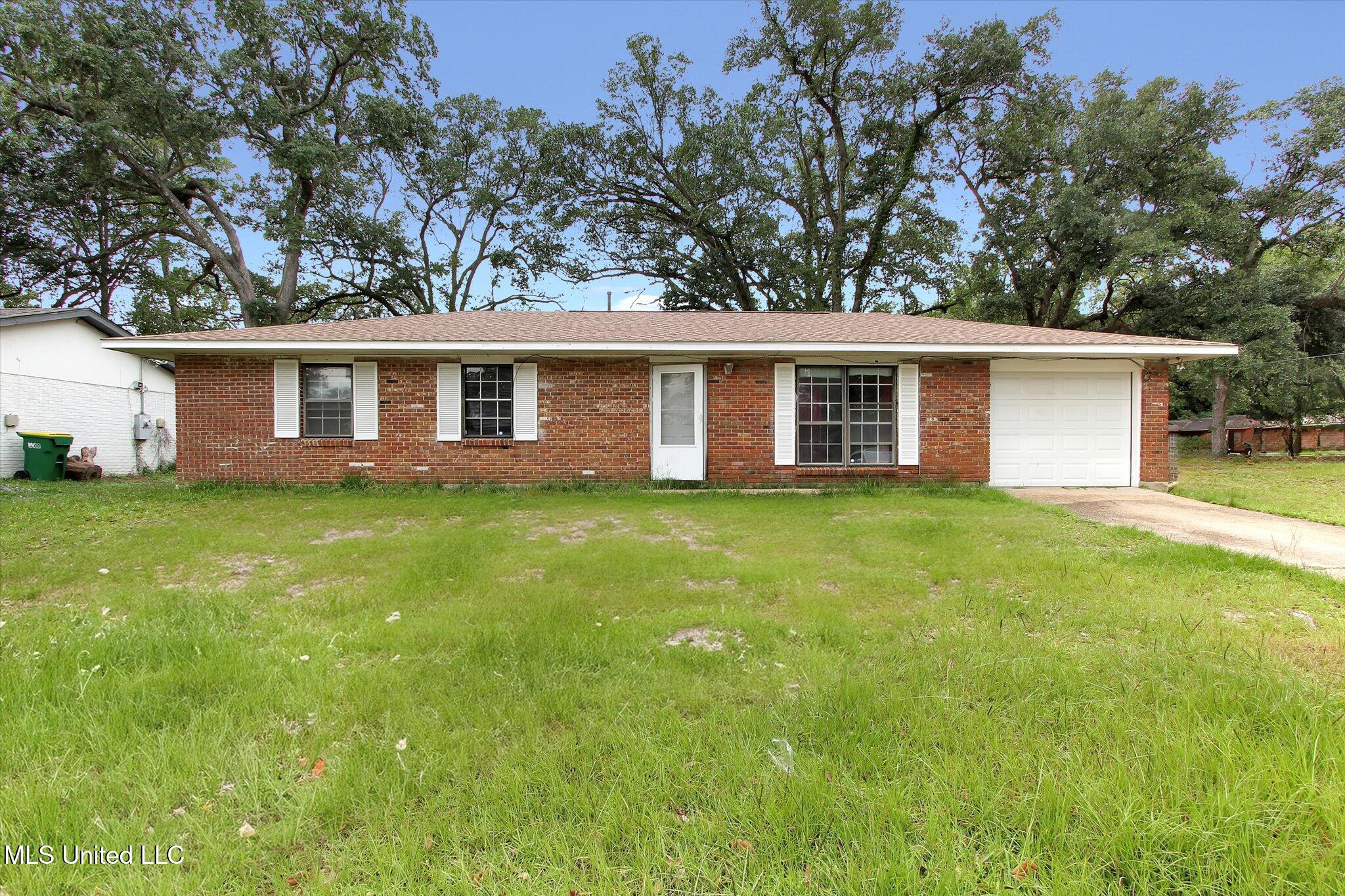 15820 Big Ridge Road Property Photo 1