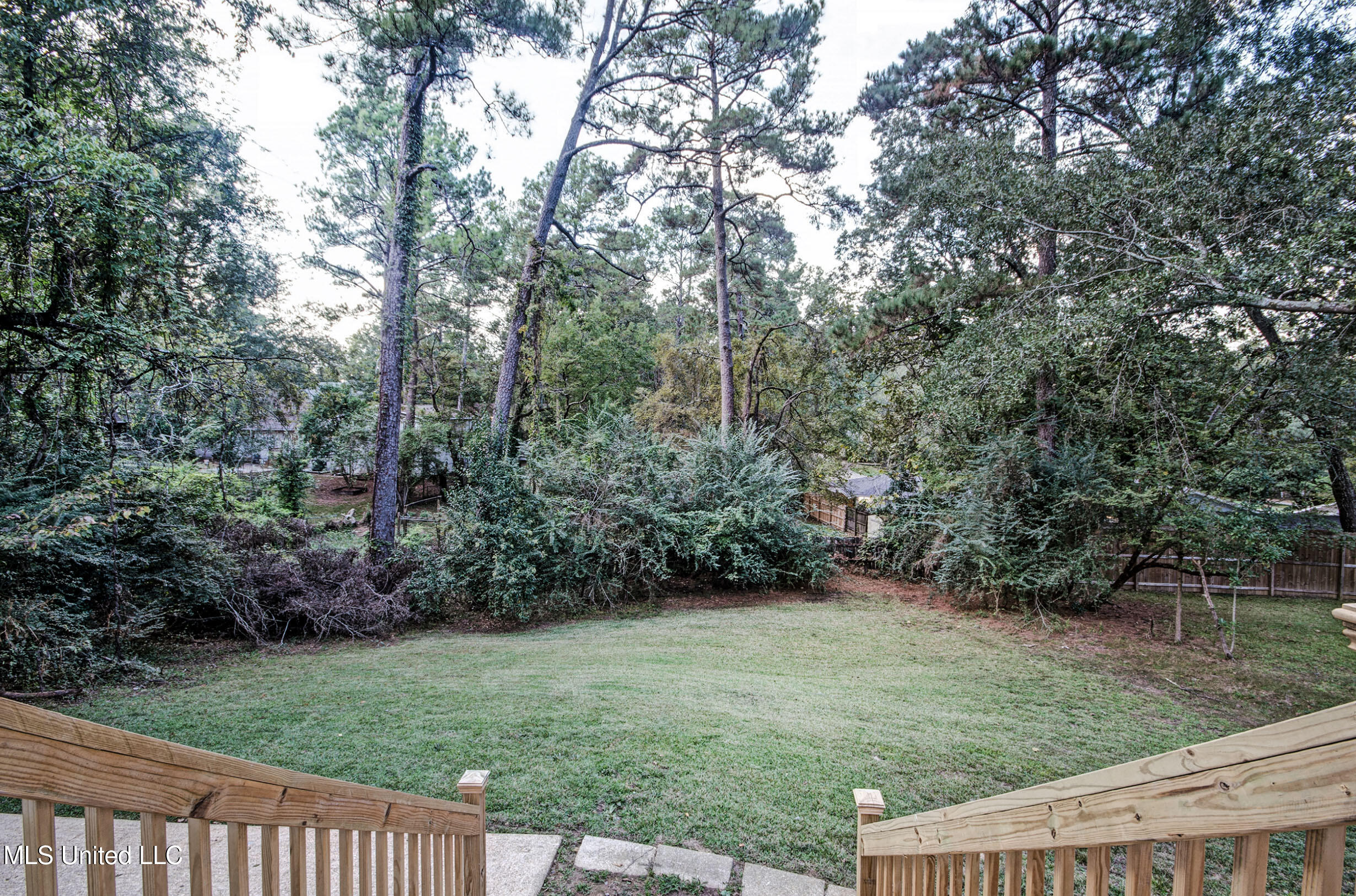 1782 Hillview Drive Property Photo 37
