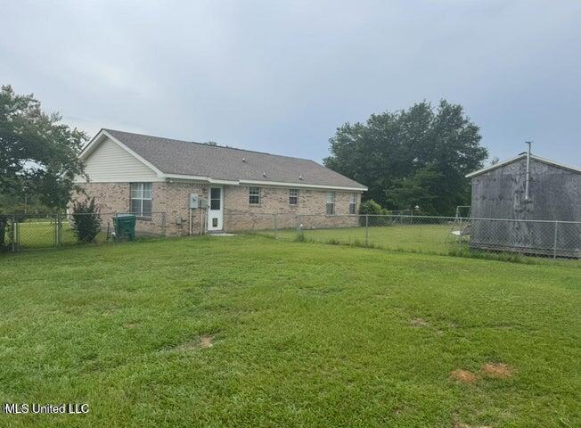 6130 Road 541 Property Photo 3