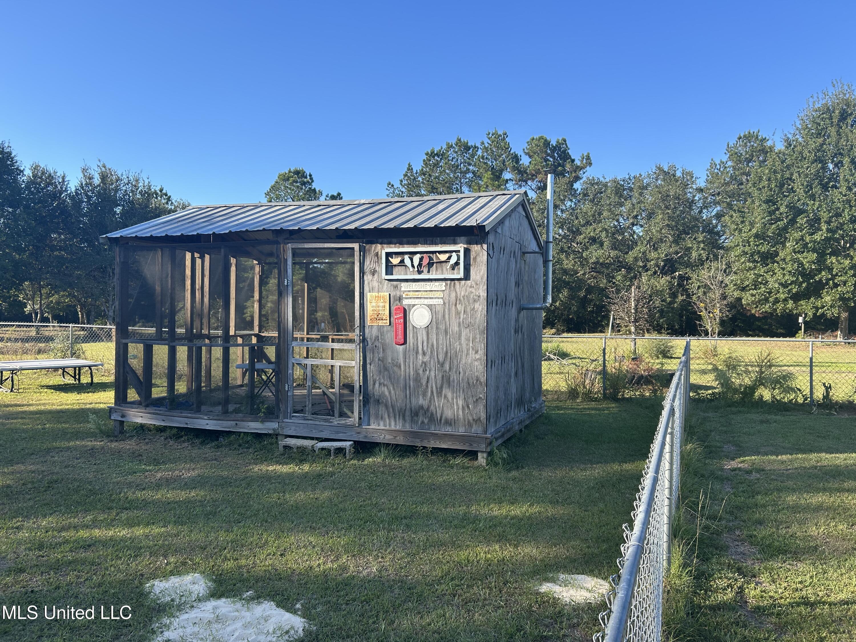 6130 Road 541 Property Photo 6