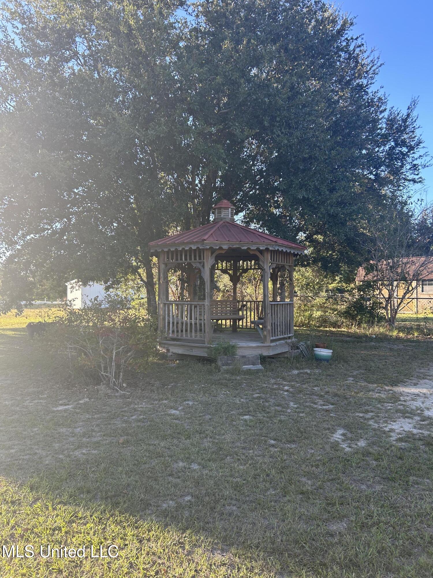 6130 Road 541 Property Photo 7