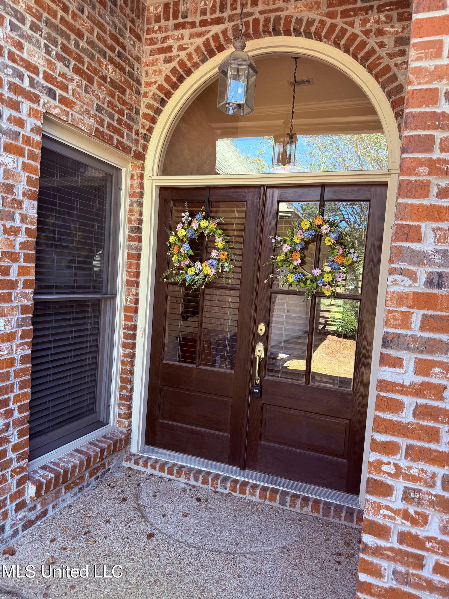 701 Napoleon Court Property Photo 1