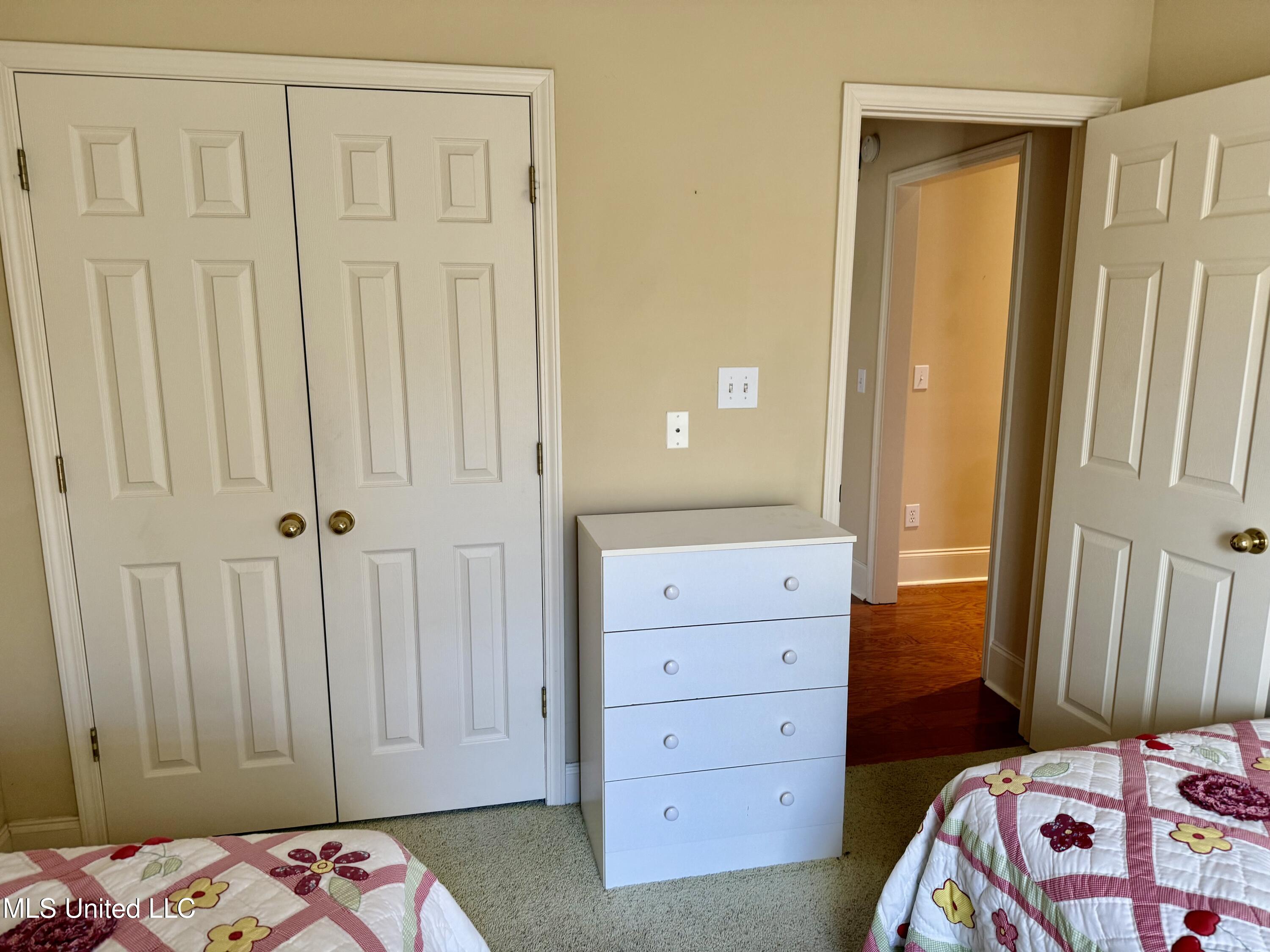 701 Napoleon Court Property Photo 14