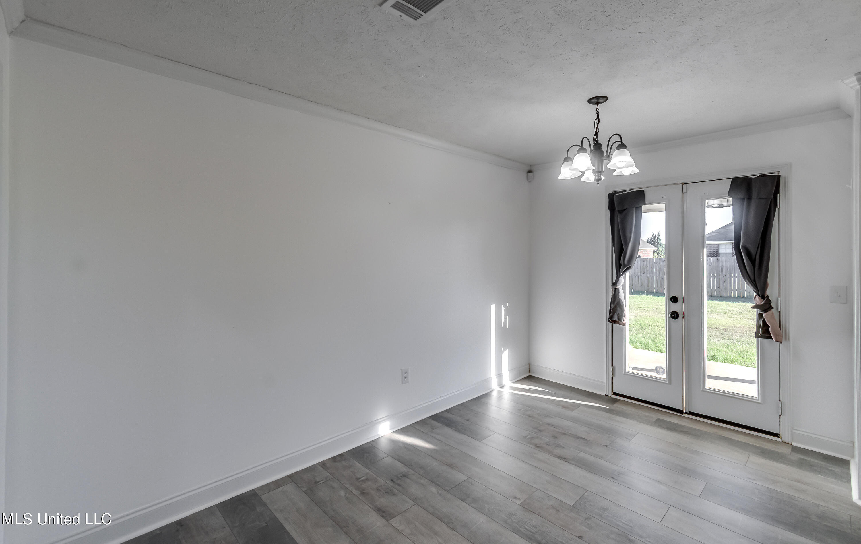 131 Beechwood Circle Property Photo 26