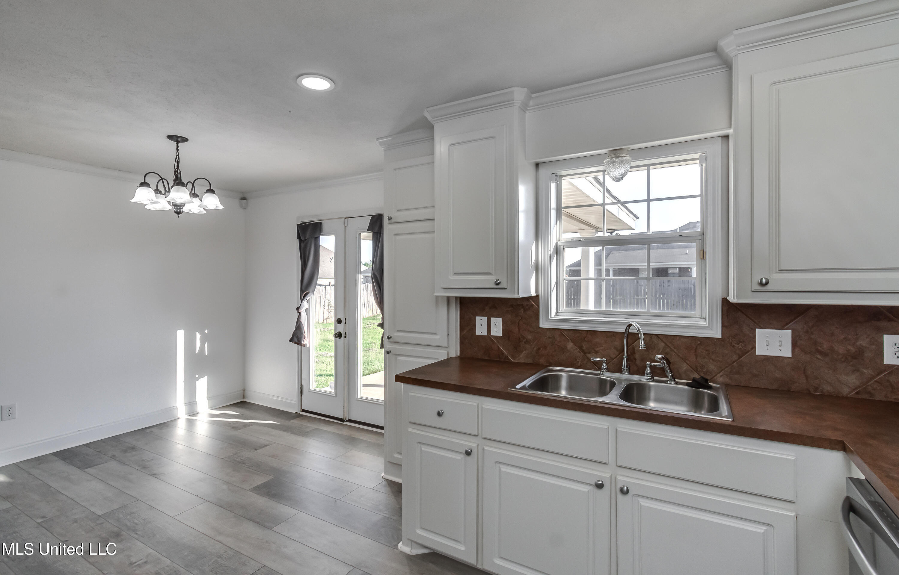 131 Beechwood Circle Property Photo 35