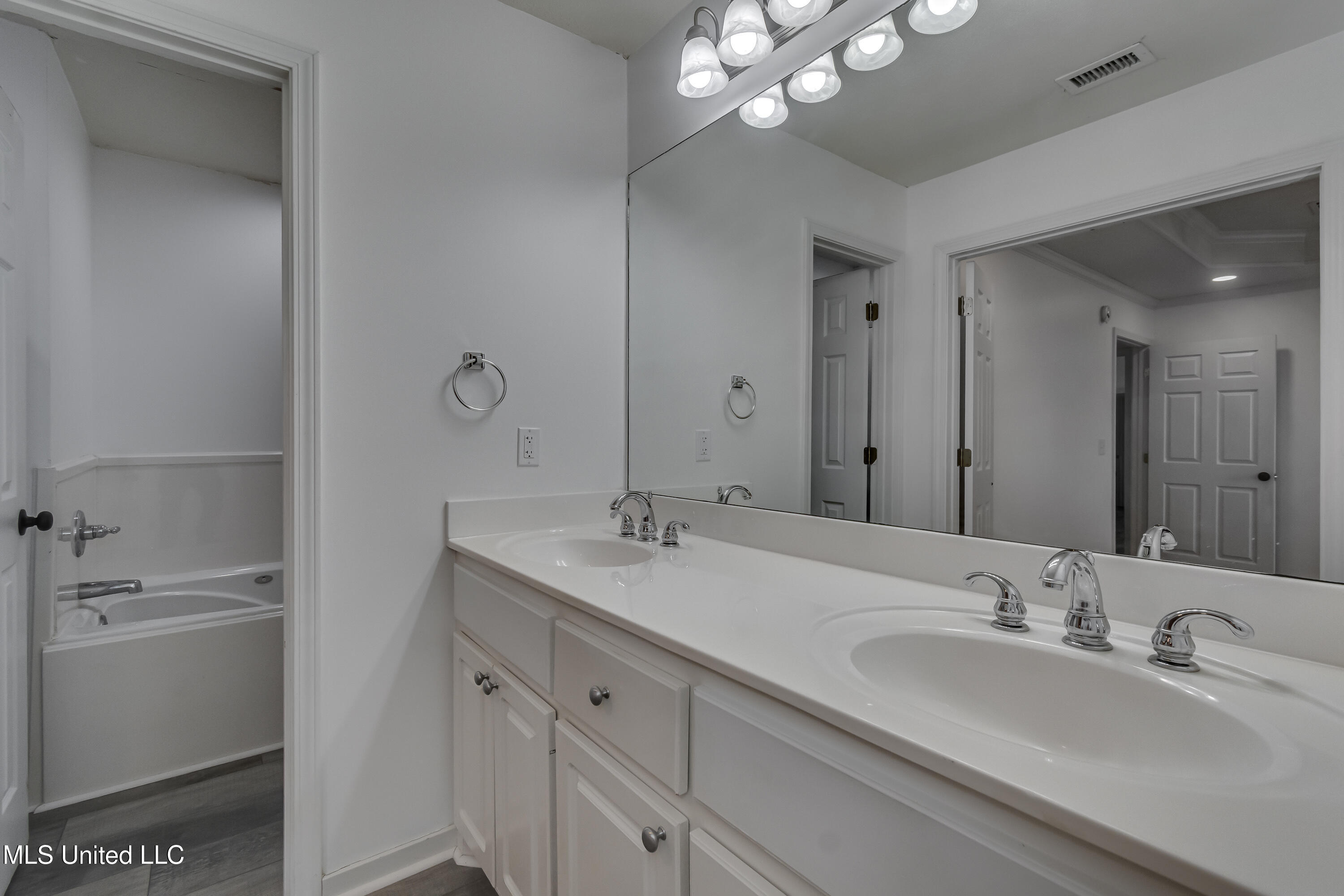 131 Beechwood Circle Property Photo 56