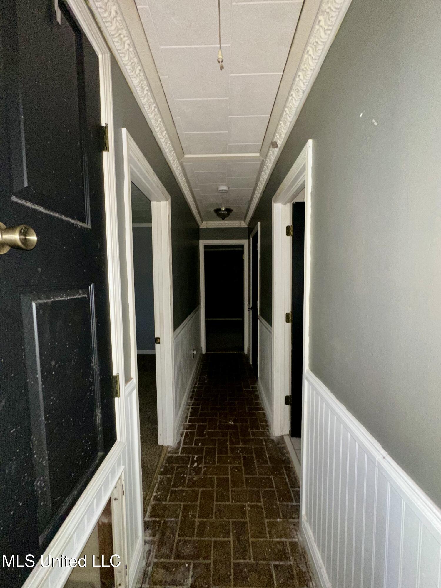 16017 12th Street Property Photo 7