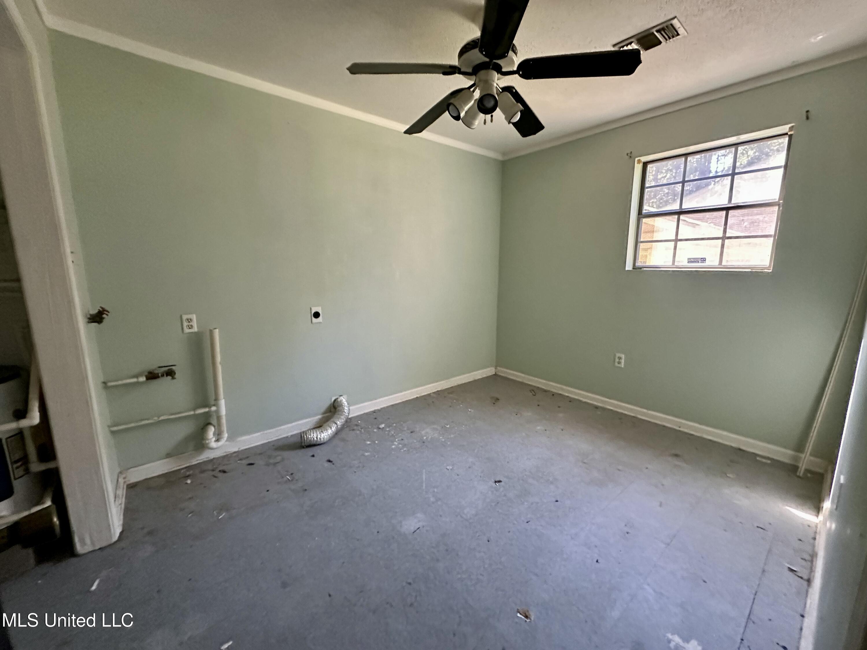 16017 12th Street Property Photo 11