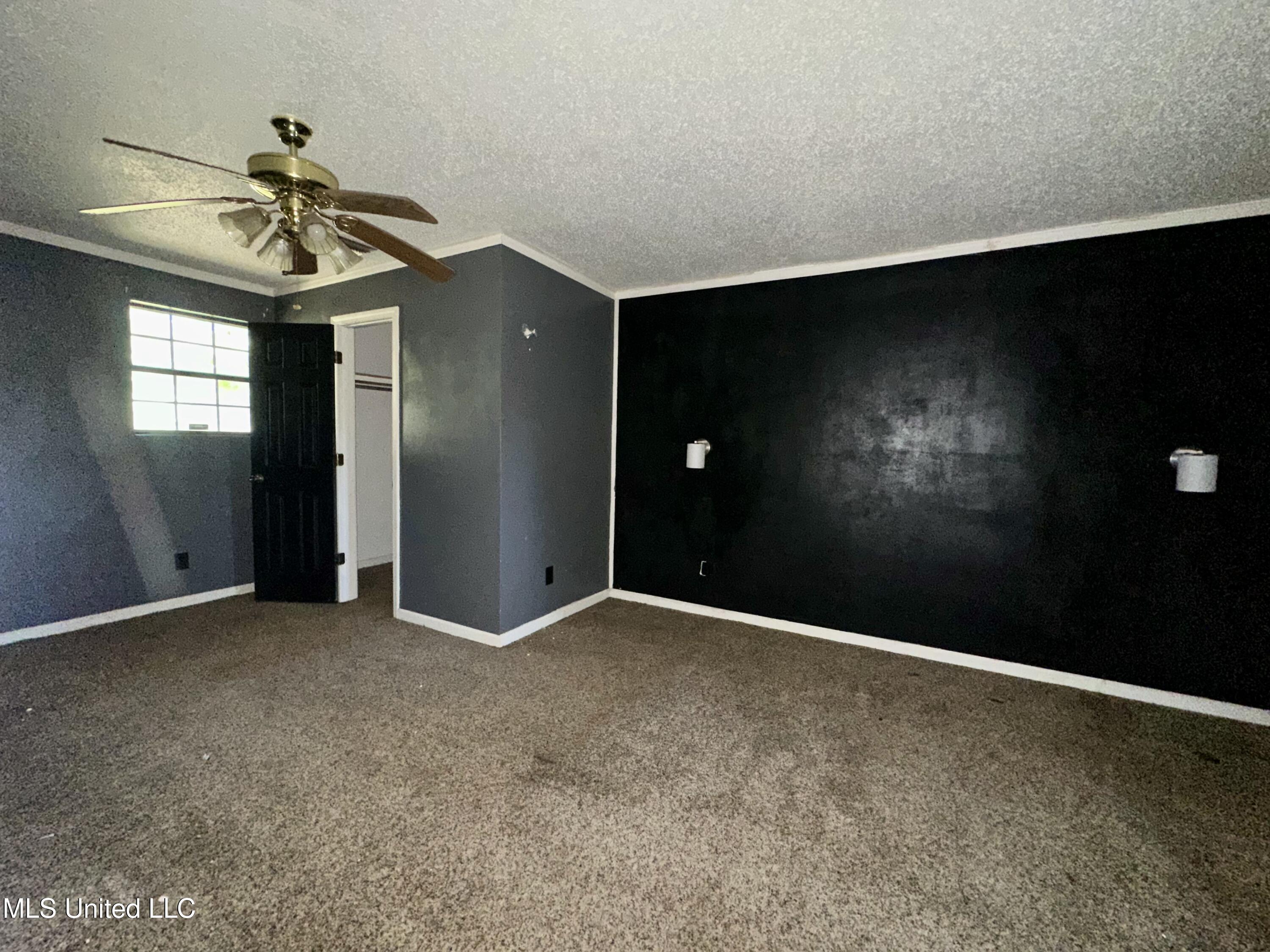 16017 12th Street Property Photo 15