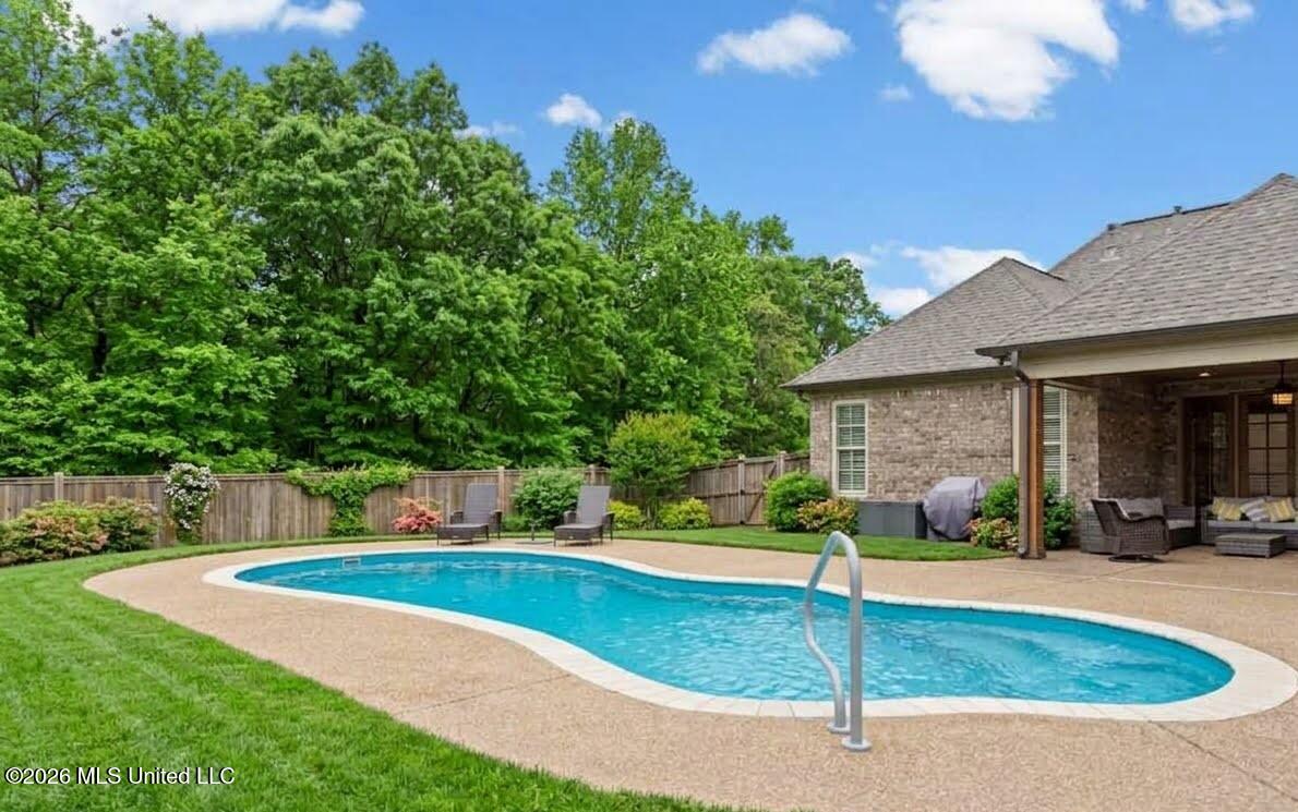 4426 Macon Cove Property Photo 3