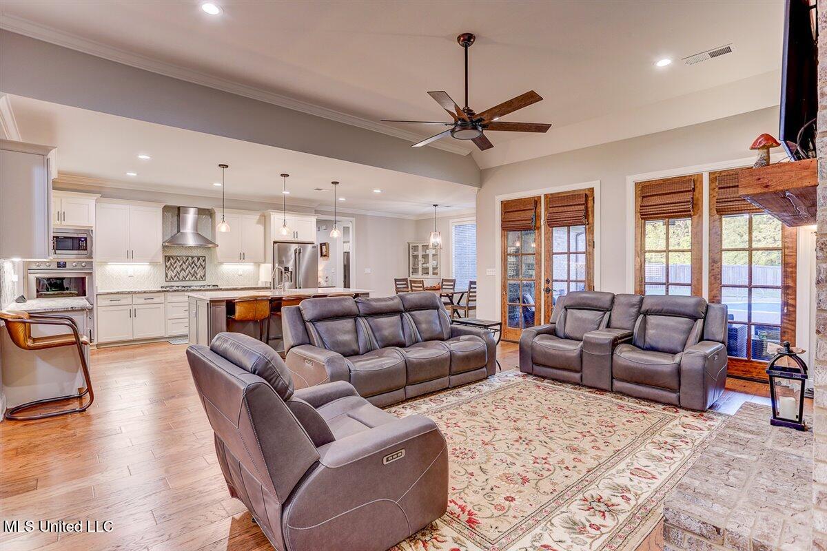 4426 Macon Cove Property Photo 26
