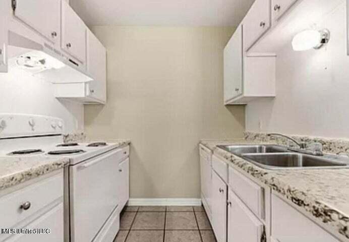 1015 Park Row Avenue Property Photo 4