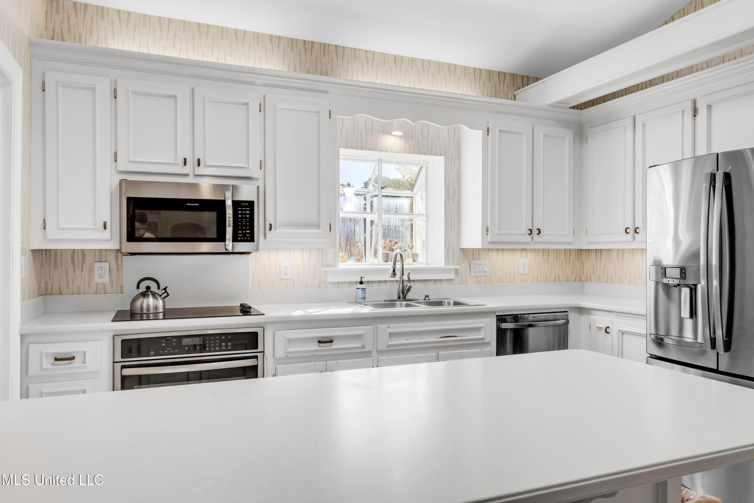 2549 Spring Ridge Drive Property Photo 17