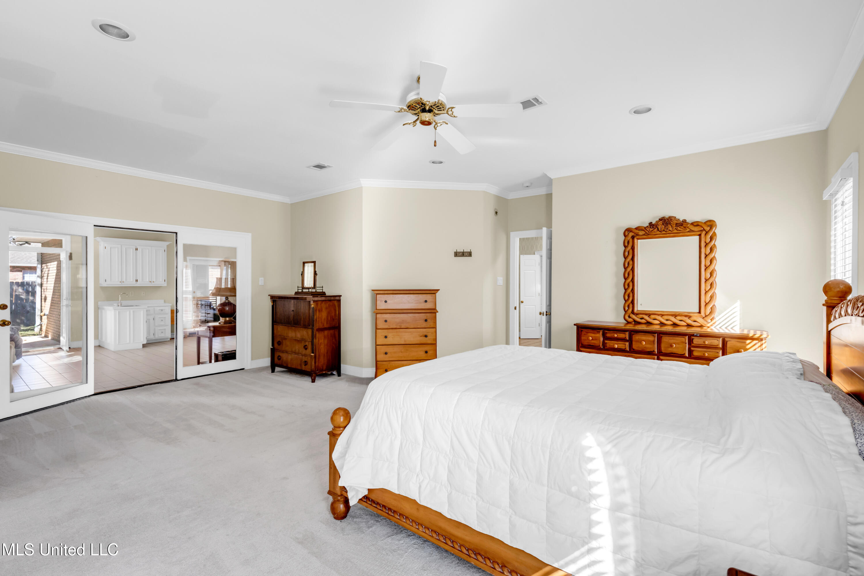 2549 Spring Ridge Drive Property Photo 22