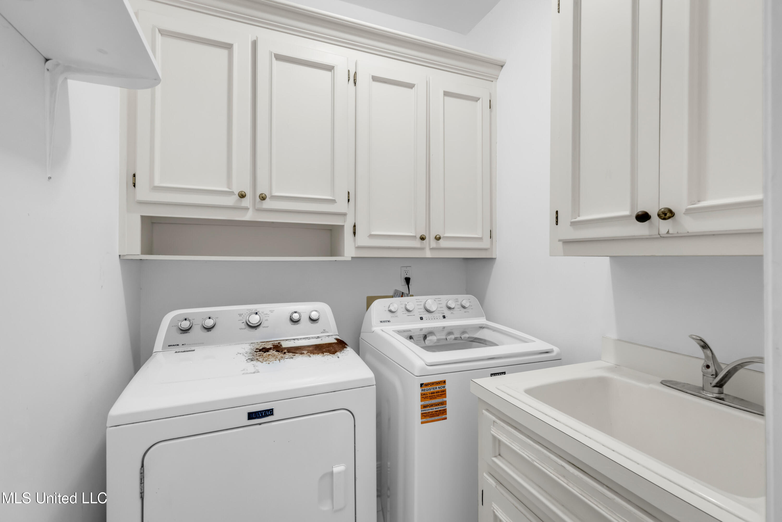 2549 Spring Ridge Drive Property Photo 32