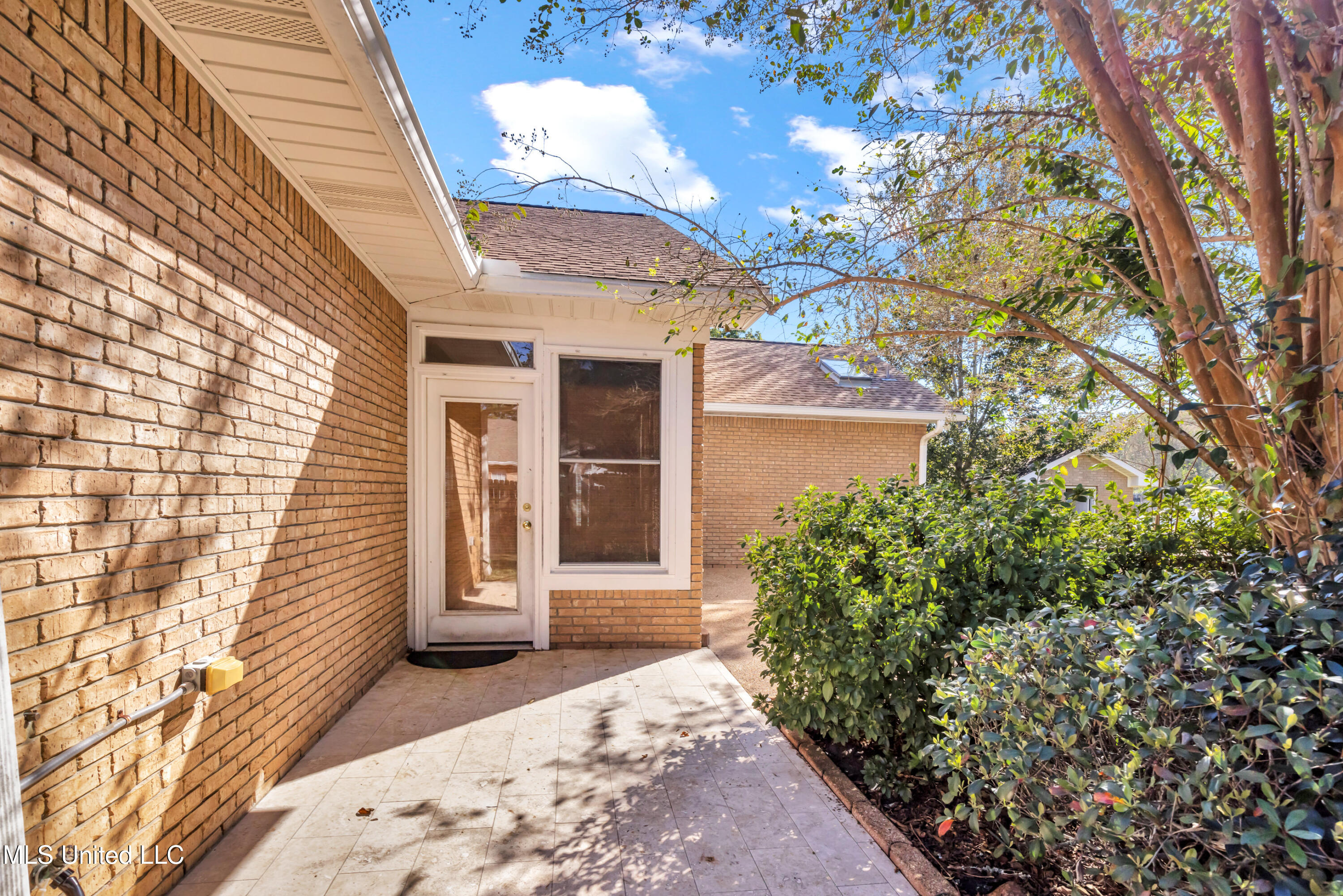 2549 Spring Ridge Drive Property Photo 36