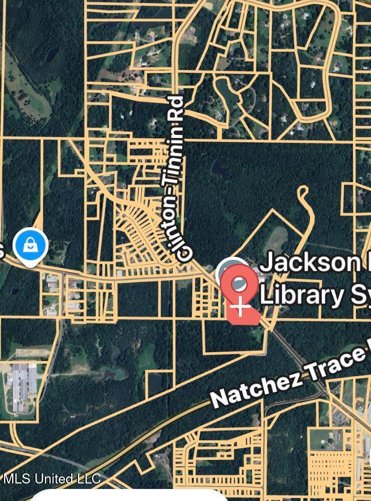 457 E Northside Drive Property Photo 13