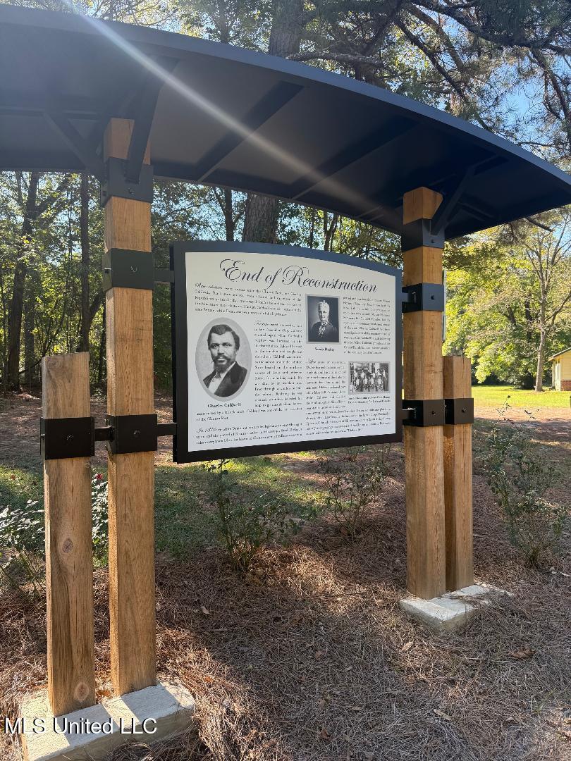 457 E Northside Drive Property Photo 16