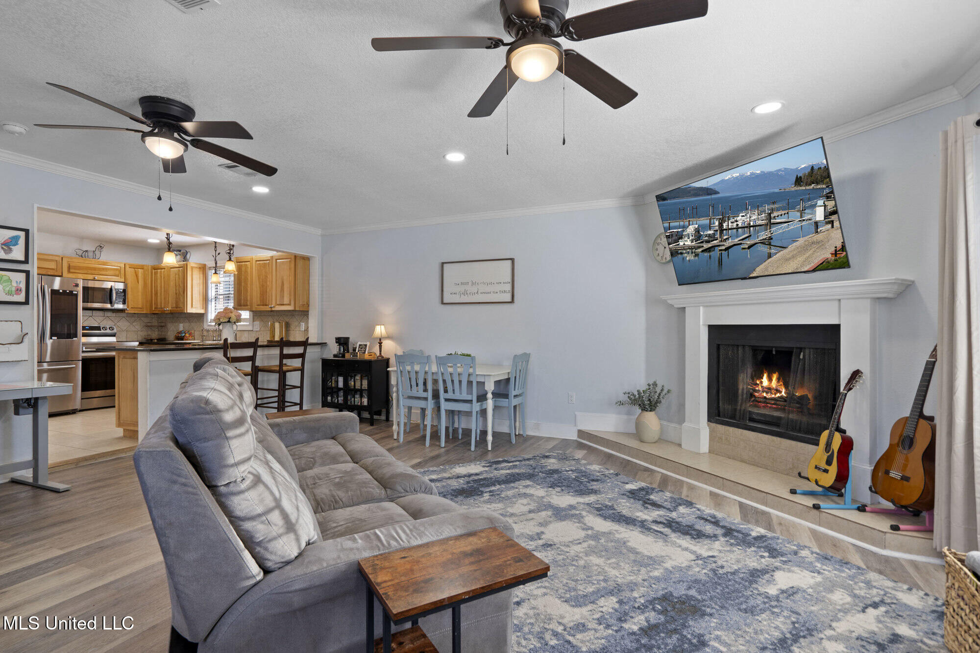 2300 Lewis Gate Drive Property Photo 14