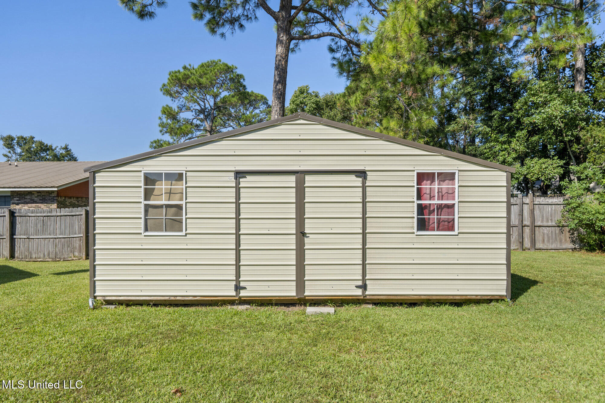 2300 Lewis Gate Drive Property Photo 24